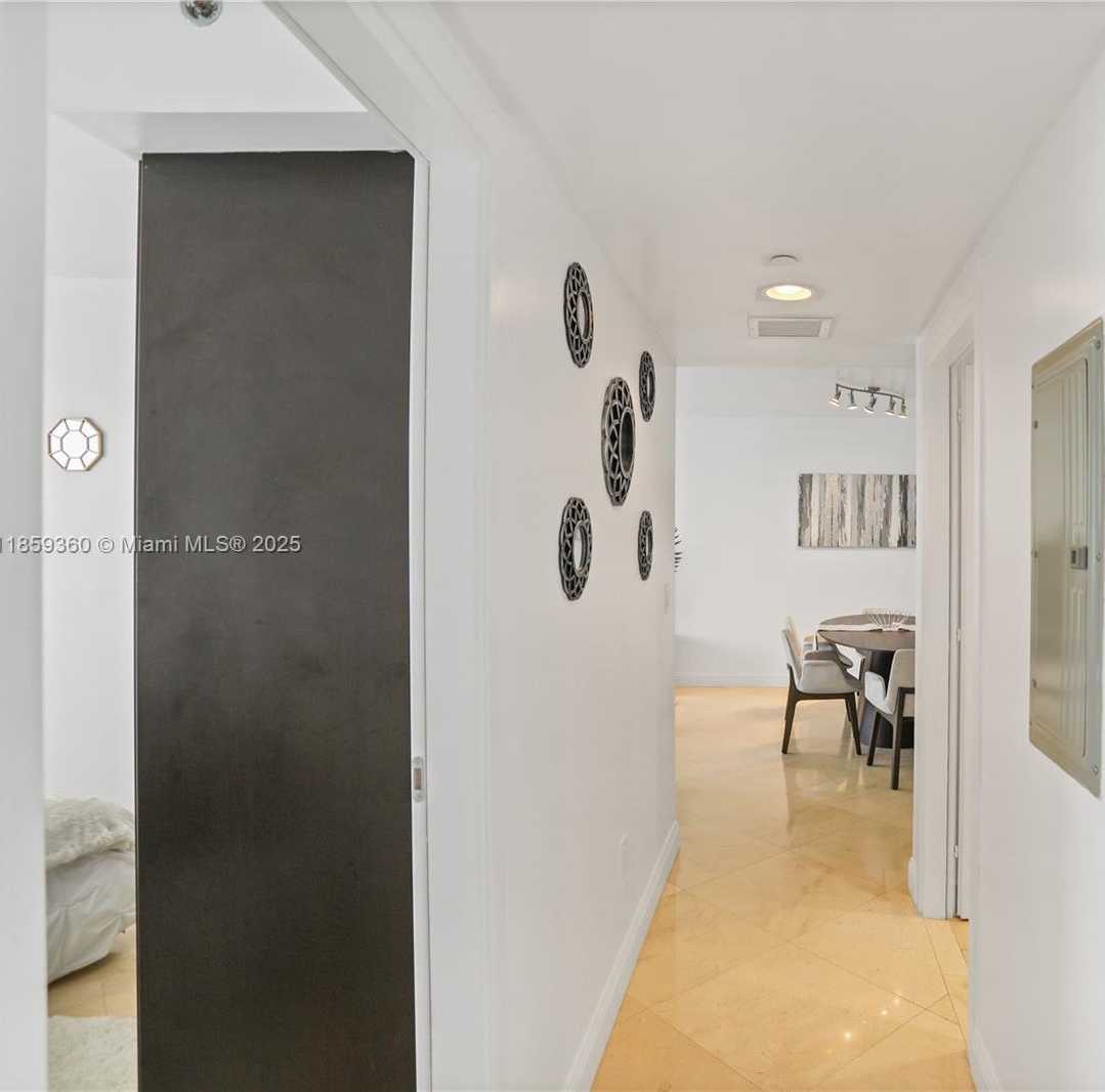 Small Image of 1830 SOUTH OCEAN DR #4511, Hallandale Beach Number 7