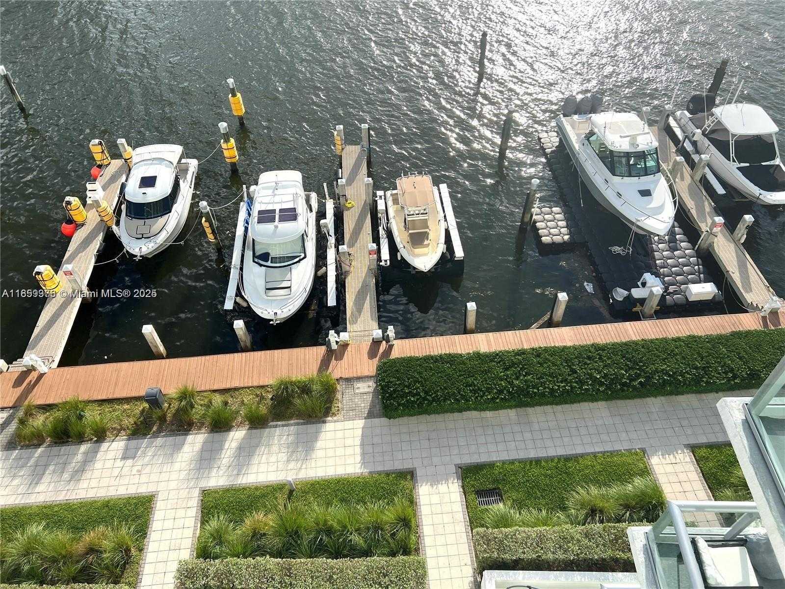 Small Image of 7928 EAST DR #605, North Bay Village Number 27