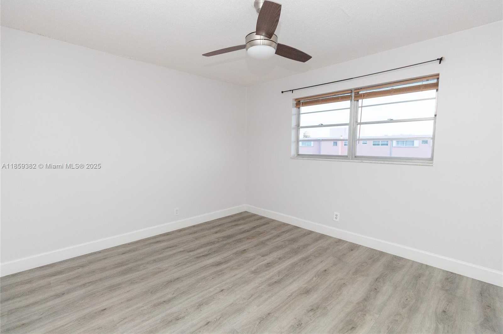 Small Image of 218 NORTH EAST 12TH AVE #502, Hallandale Beach Number 8