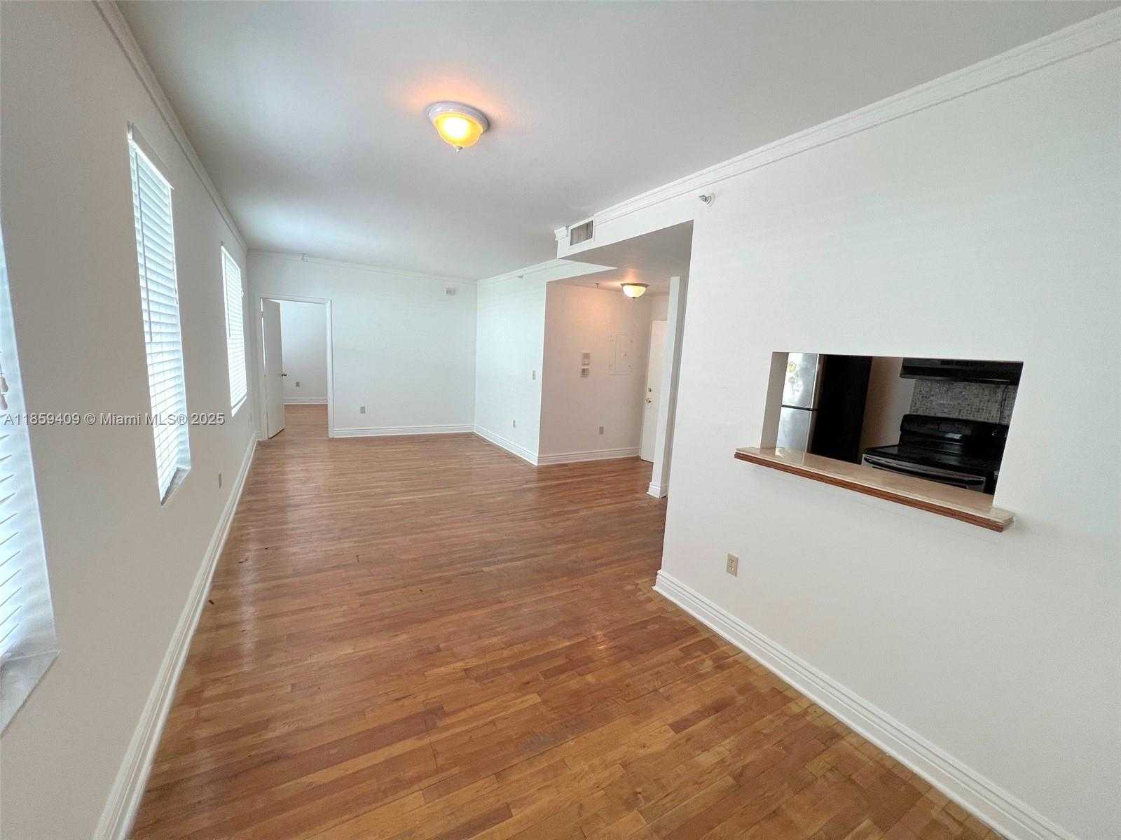 Small Image of 1502 JEFFERSON AVE #101, Miami Beach Number 5