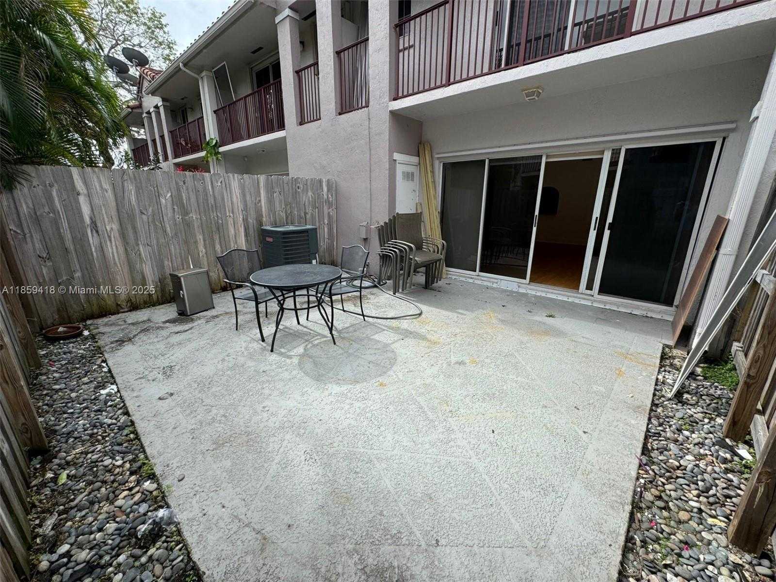 Small Image of 10245 SOUTH WEST 154TH CIR CT #104-7, Miami Number 6
