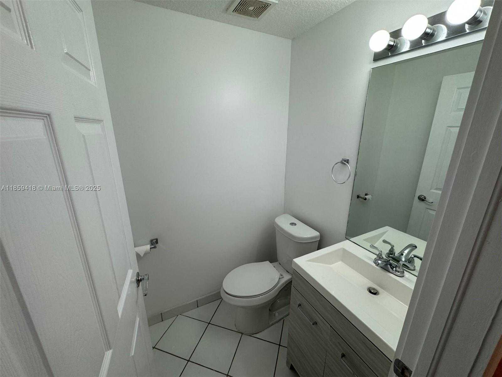 Small Image of 10245 SOUTH WEST 154TH CIR CT #104-7, Miami Number 8