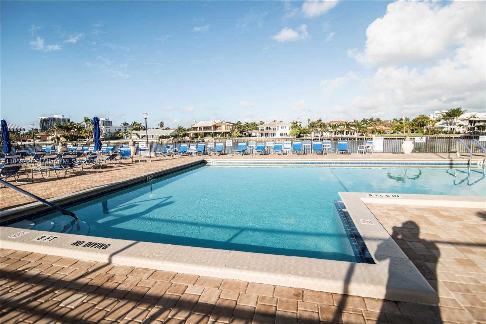 Small Image of 2017 SOUTH OCEAN DR #305, Hallandale Beach Number 33