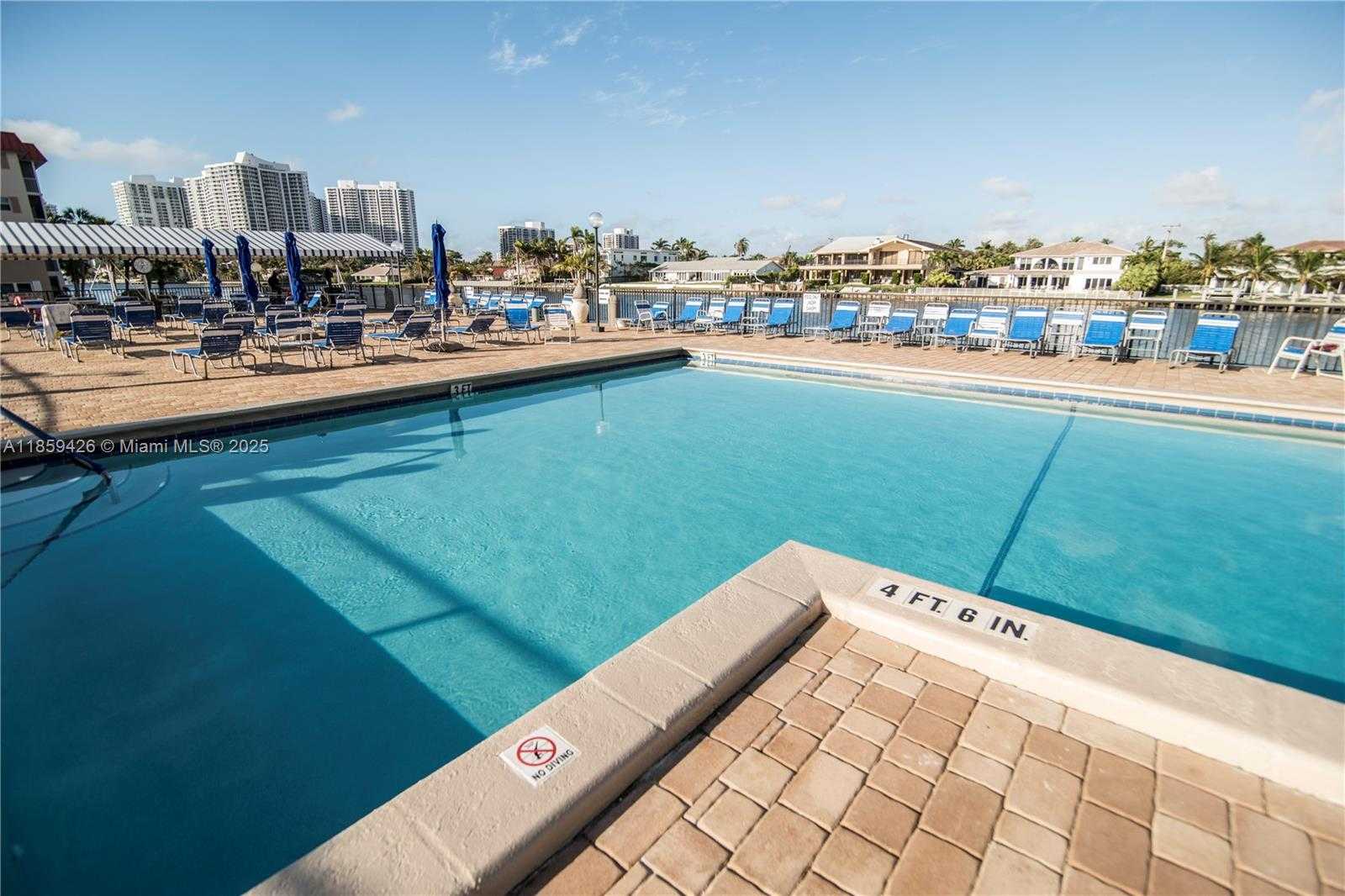 Small Image of 2017 SOUTH OCEAN DR #305, Hallandale Beach Number 34