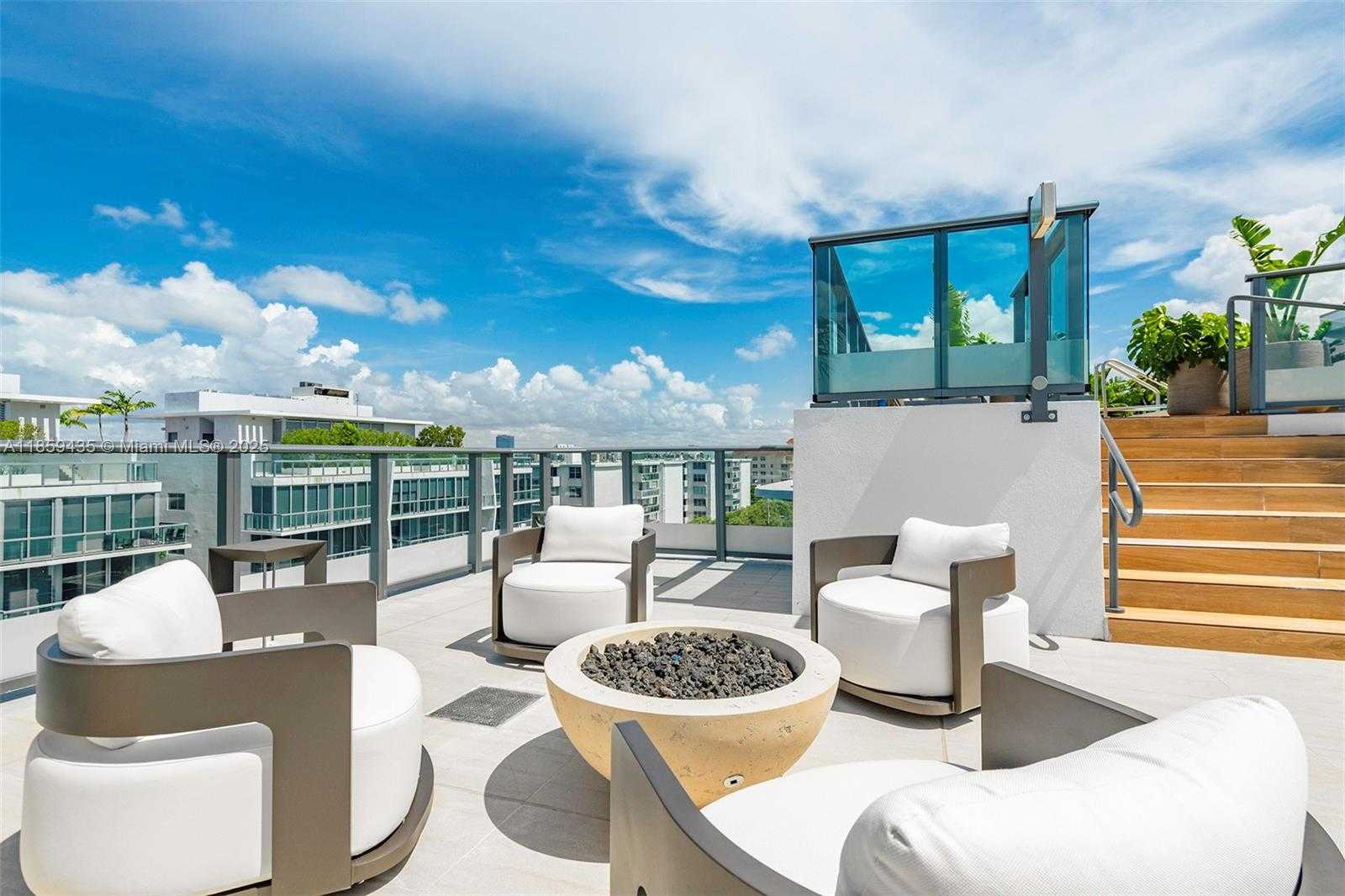 Small Image of 9901 WEST BAY HARBOR #302, Bay Harbor Islands Number 17