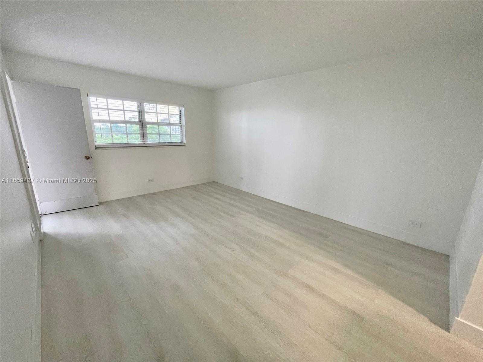 Small Image of 8101 SOUTH WEST 72ND AVE #417W, Miami Number 11