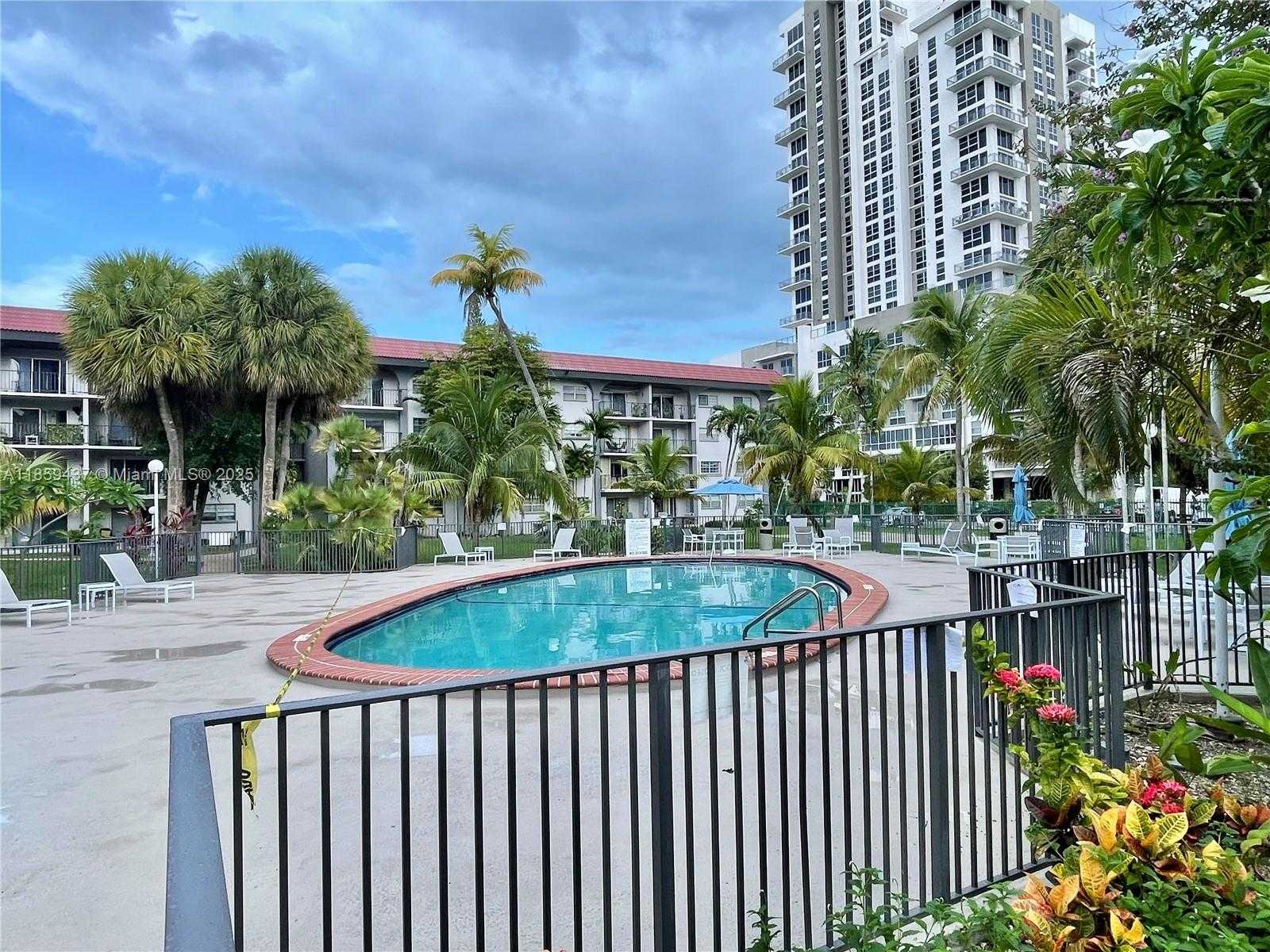 Small Image of 8101 SOUTH WEST 72ND AVE #417W, Miami Number 24