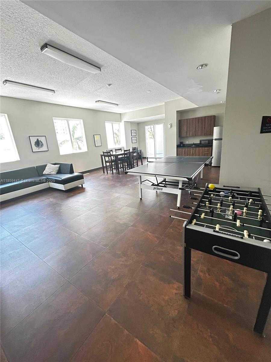 Small Image of 601 NORTH EAST 23RD ST #903, Miami Number 18