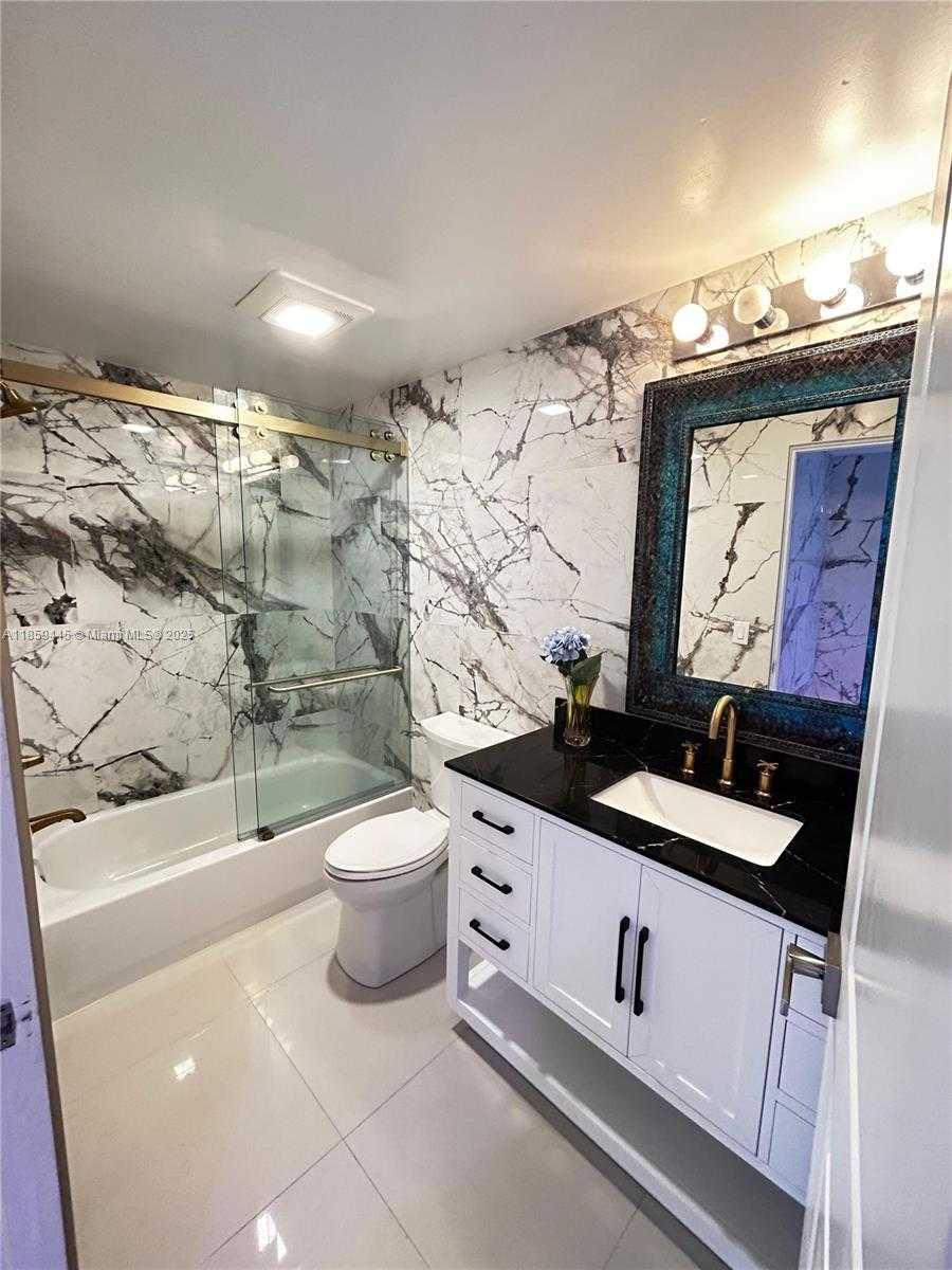 Small Image of 601 NORTH EAST 23RD ST #903, Miami Number 6