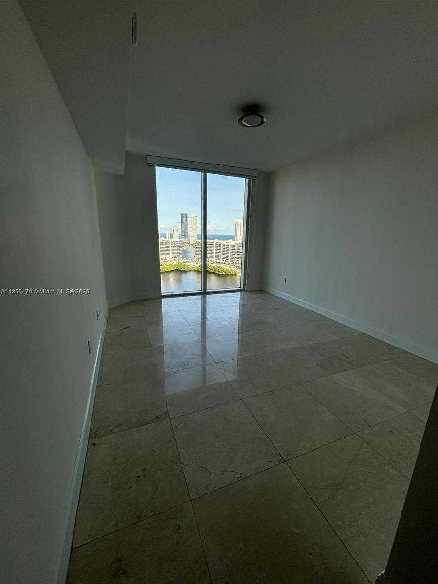 Small Image of 3301 NORTH EAST 183RD ST #2705, Aventura Number 13