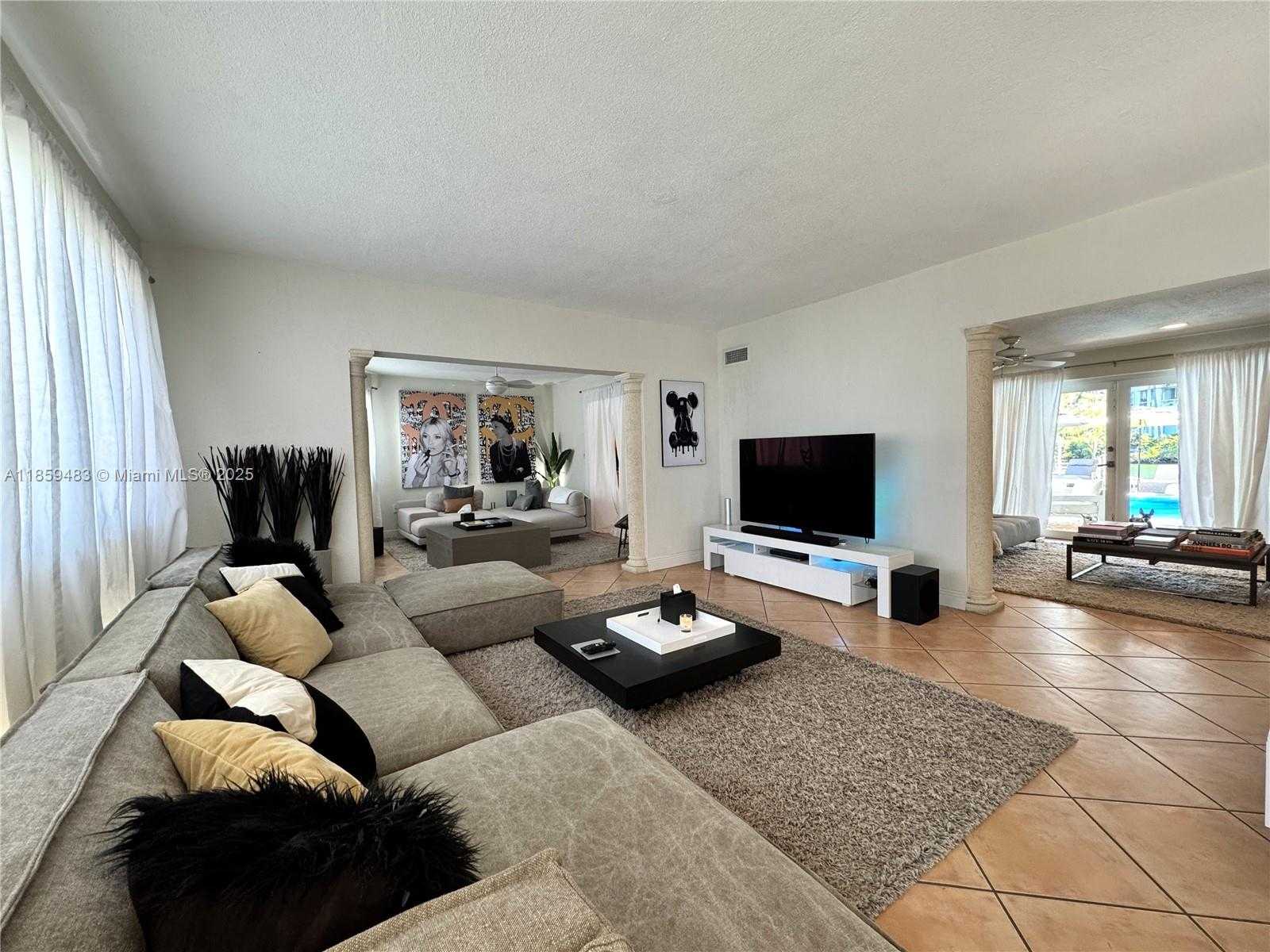 Small Image of 257 ATLANTIC ISLE, Sunny Isles Beach Number 21