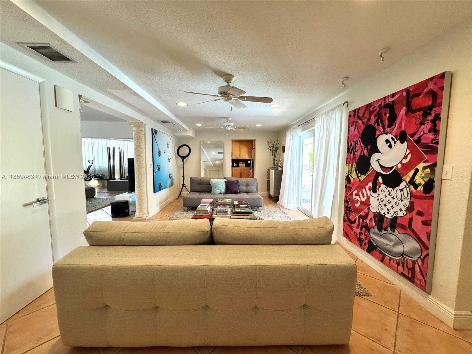 Small Image of 257 ATLANTIC ISLE, Sunny Isles Beach Number 23