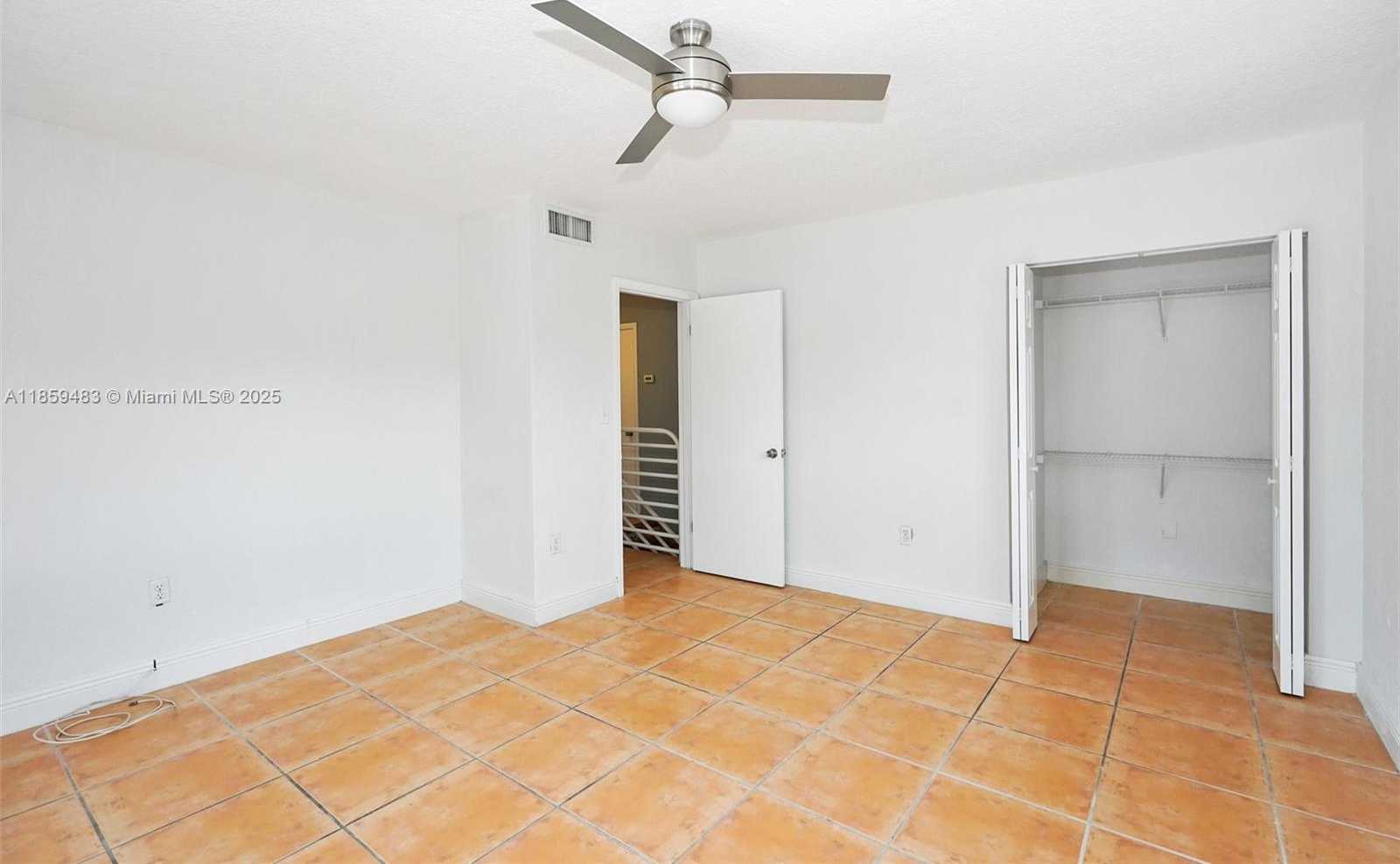 Small Image of 257 ATLANTIC ISLE, Sunny Isles Beach Number 41