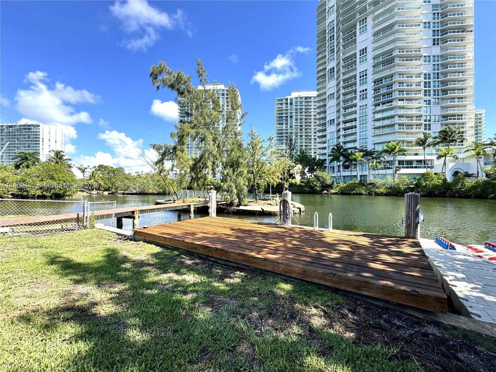 Small Image of 257 ATLANTIC ISLE, Sunny Isles Beach Number 54