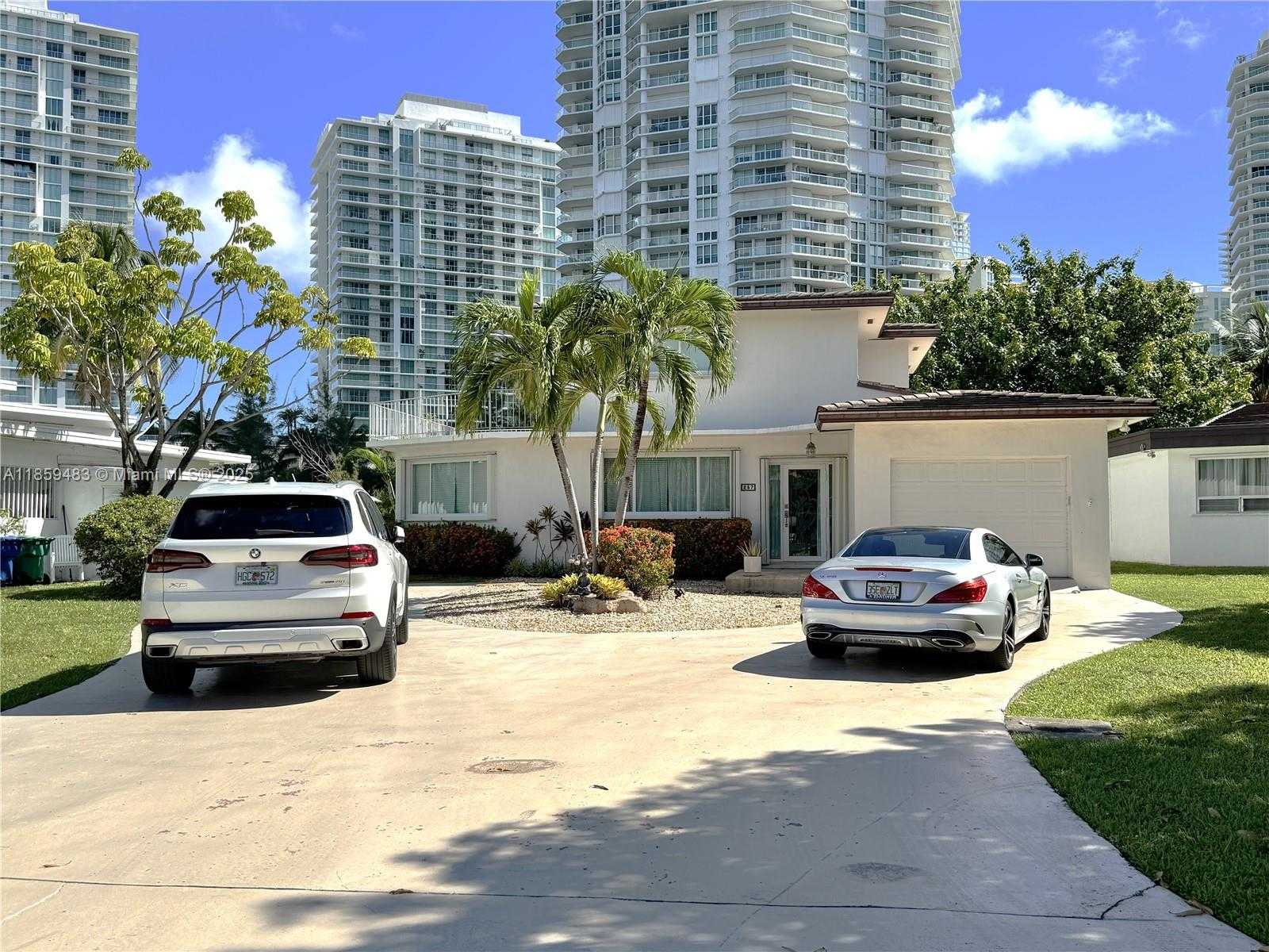 Small Image of 257 ATLANTIC ISLE, Sunny Isles Beach Number 58