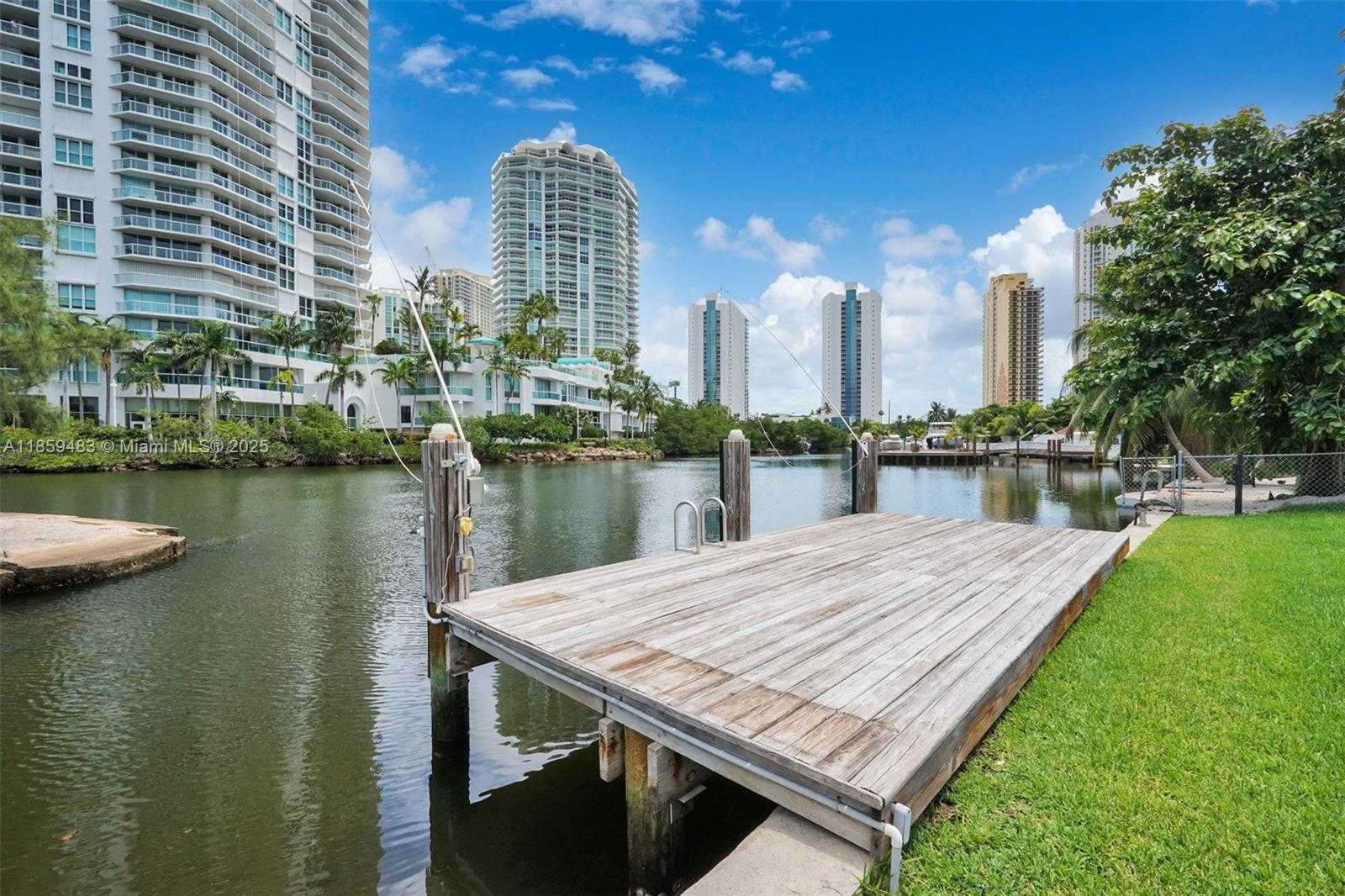 Small Image of 257 ATLANTIC ISLE, Sunny Isles Beach Number 59