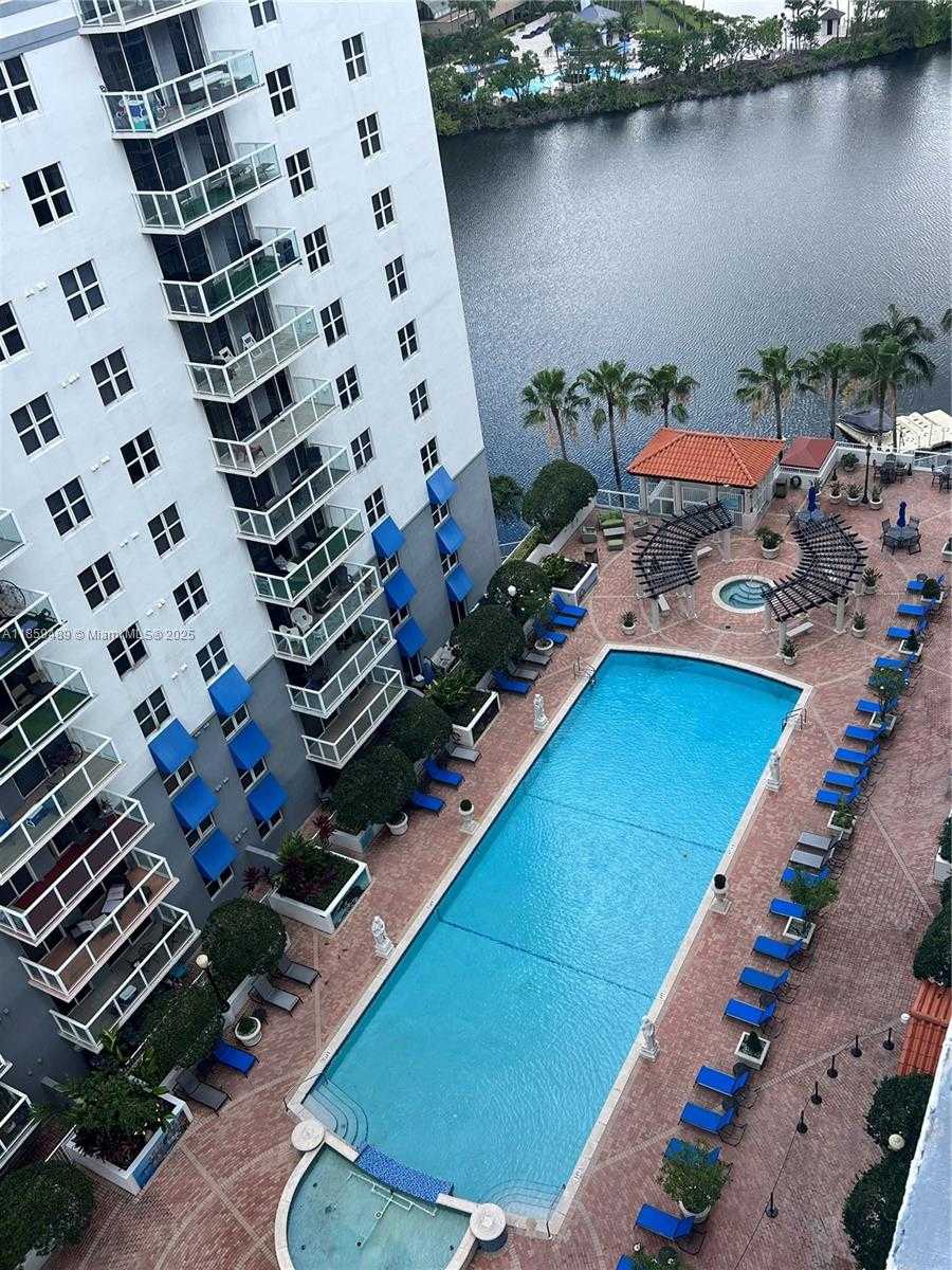 Small Image of 5077 NORTH WEST 7TH ST #TS14, Miami Number 12