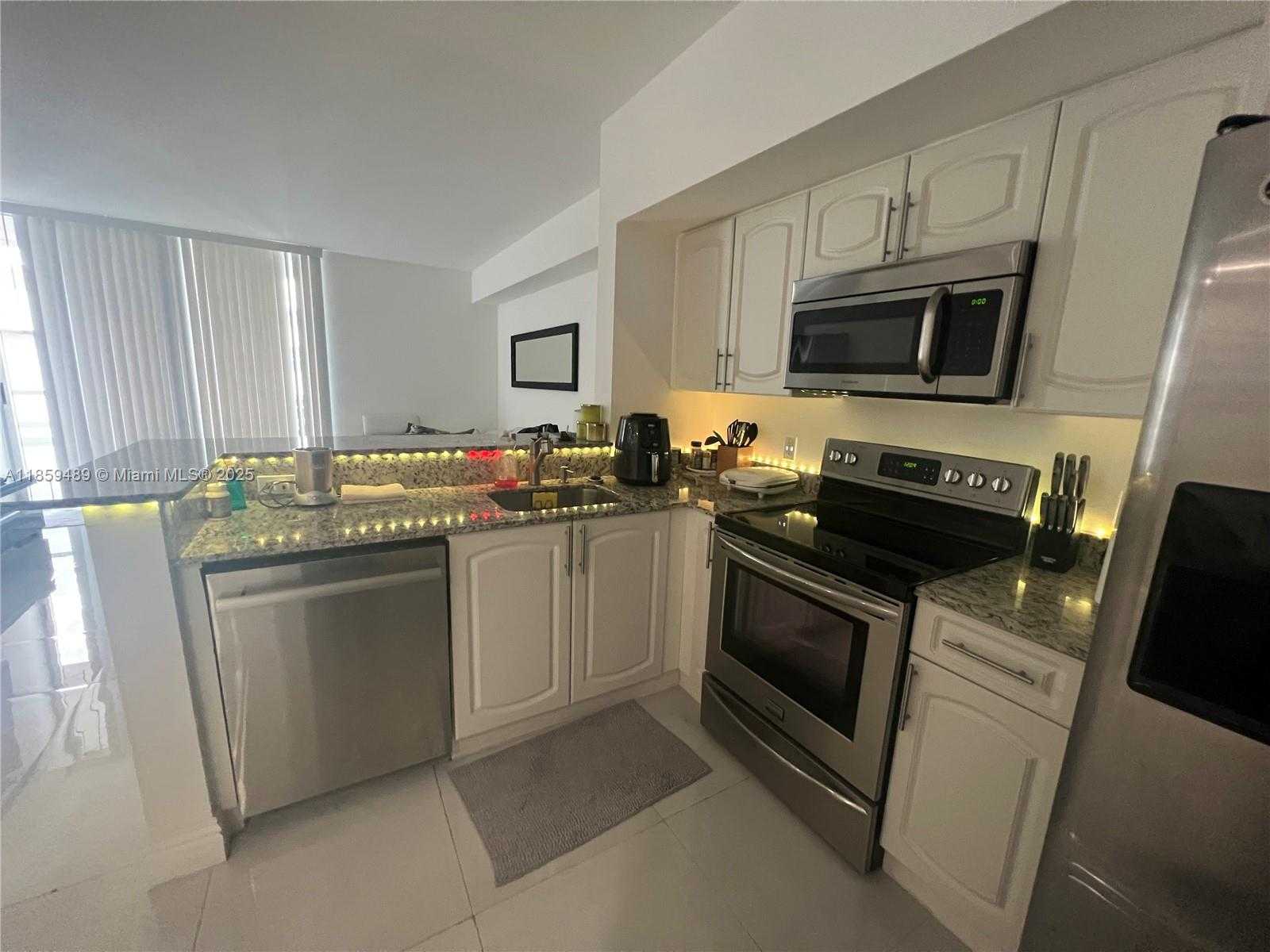 Small Image of 5077 NORTH WEST 7TH ST #TS14, Miami Number 3