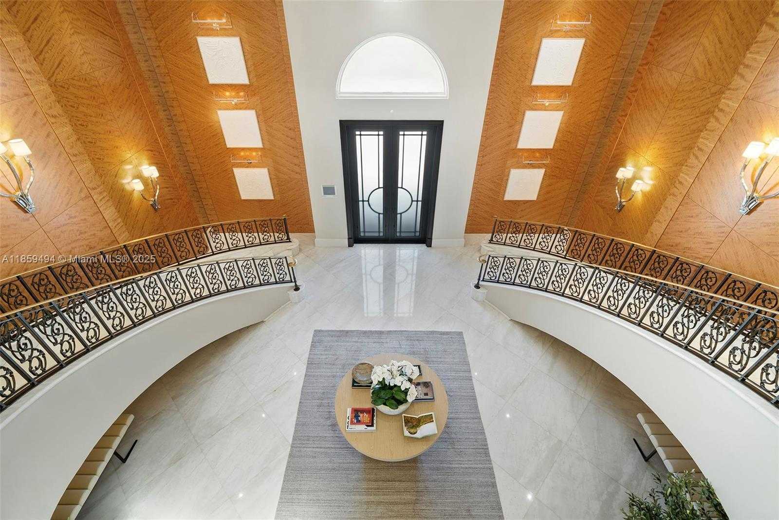 Small Image of 5940 NORTH BAY RD, Miami Beach Number 36