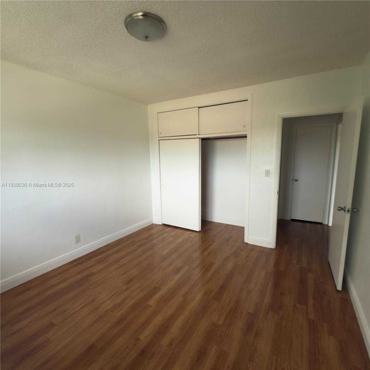 Small Image of 6580 SANTONA ST #A-40, Coral Gables Number 5