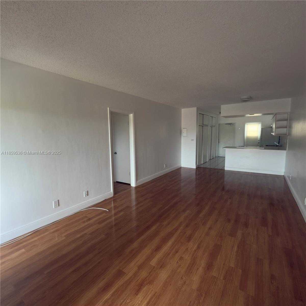 Small Image of 6580 SANTONA ST #A-40, Coral Gables Number 6