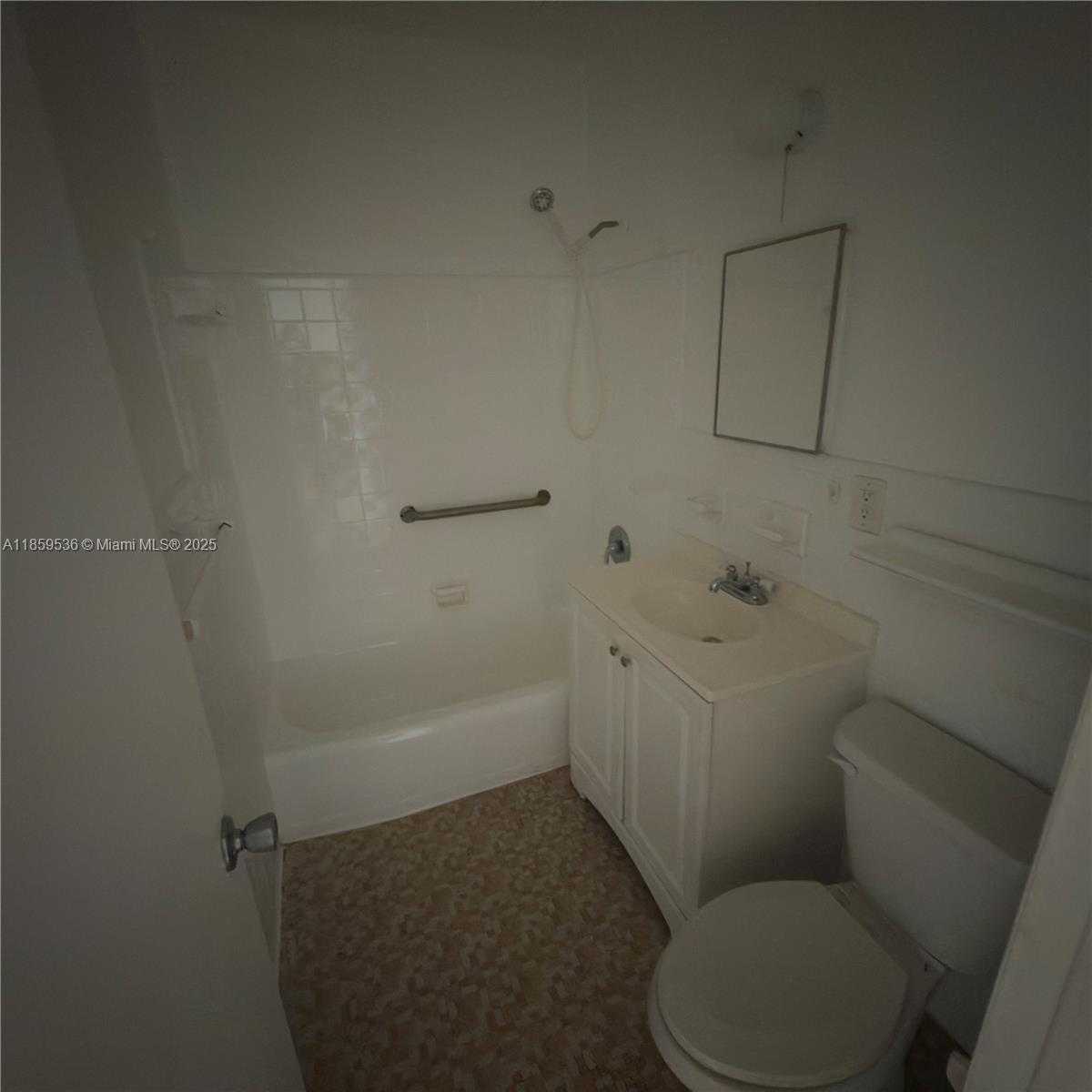 Small Image of 6580 SANTONA ST #A-40, Coral Gables Number 8