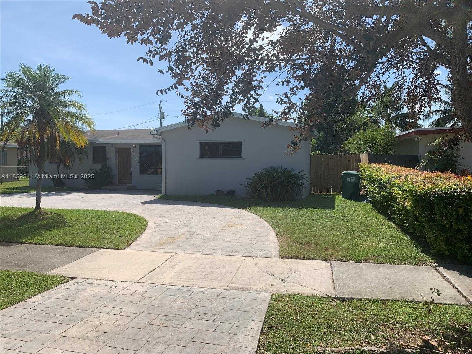 Small Image of 9730 MARLIN RD #9730, Cutler Bay Number 3