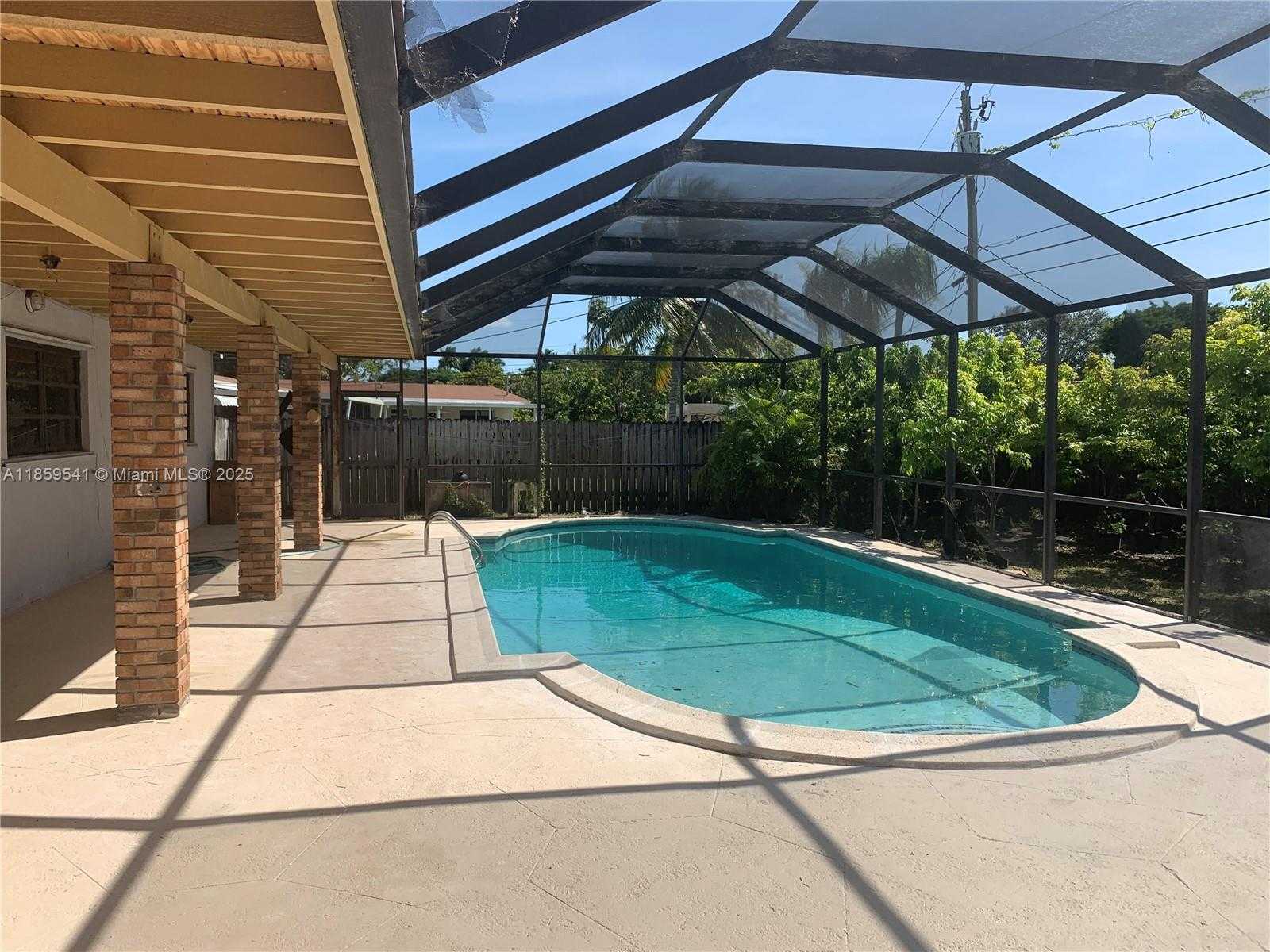 Small Image of 9730 MARLIN RD #9730, Cutler Bay Number 5