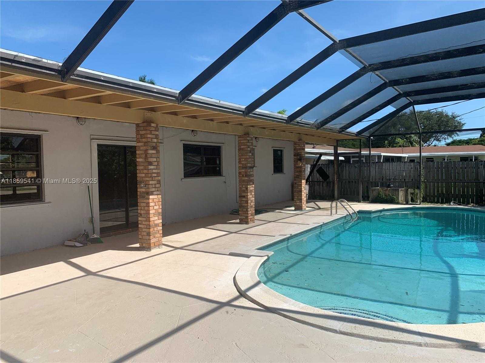 Small Image of 9730 MARLIN RD #9730, Cutler Bay Number 6