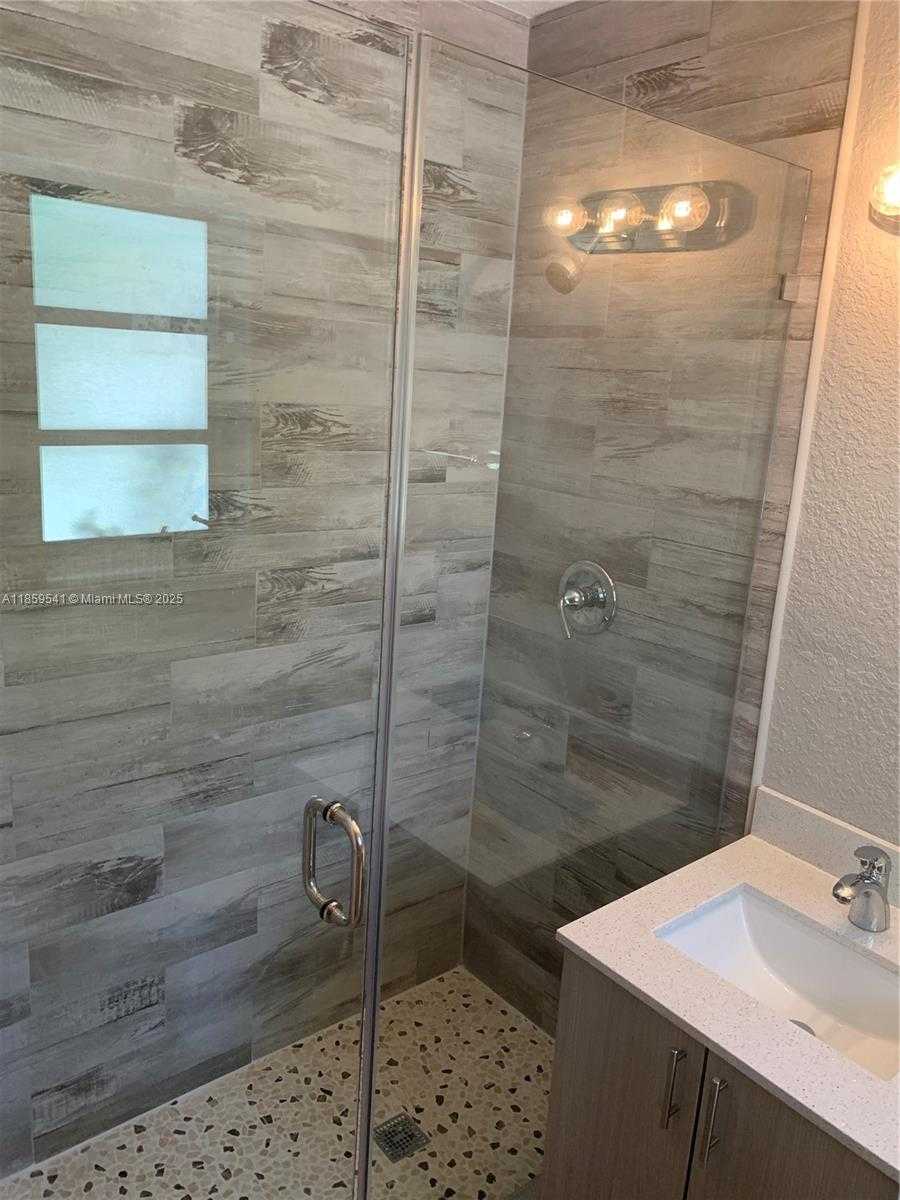 Small Image of 9730 MARLIN RD #9730, Cutler Bay Number 8