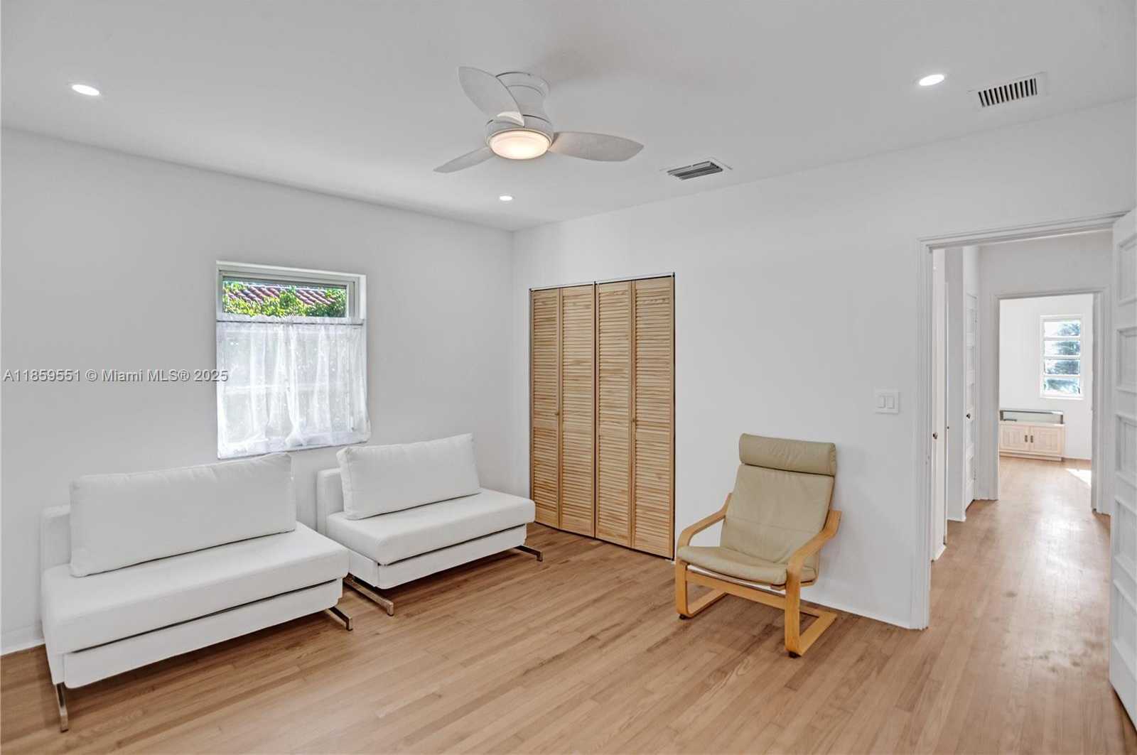 Small Image of 2214 SEGOVIA CIR, Coral Gables Number 33