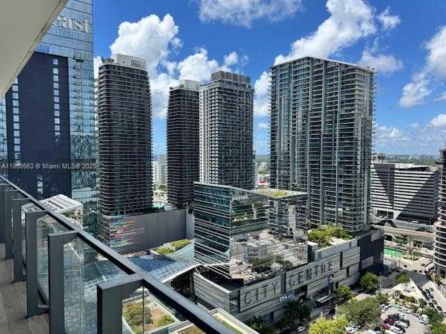 Small Image of 68 SOUTH EAST 6TH ST #2412, Miami Number 34