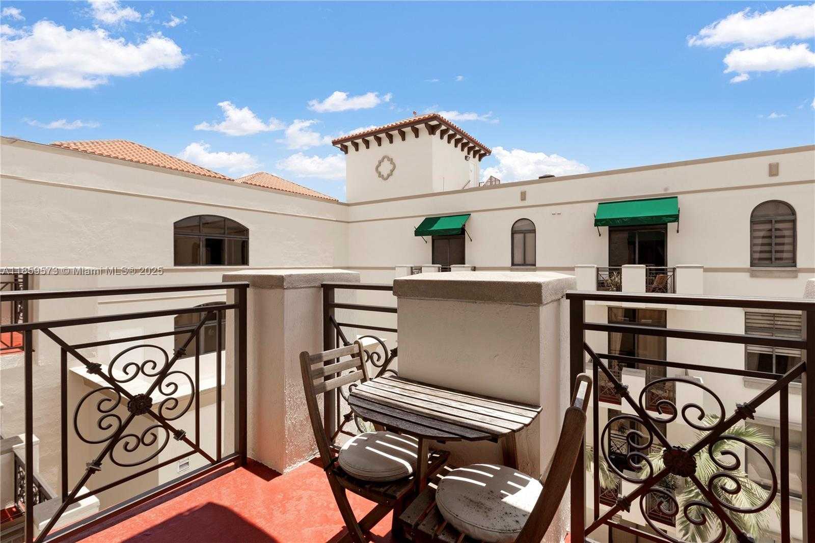 Small Image of 1805 PONCE DE LEON BLVD #818, Coral Gables Number 12