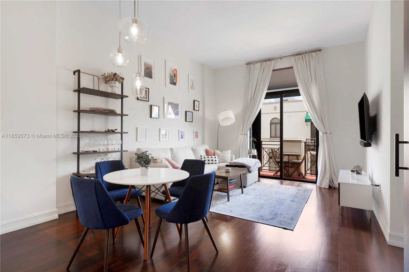 Small Image of 1805 PONCE DE LEON BLVD #818, Coral Gables Number 4