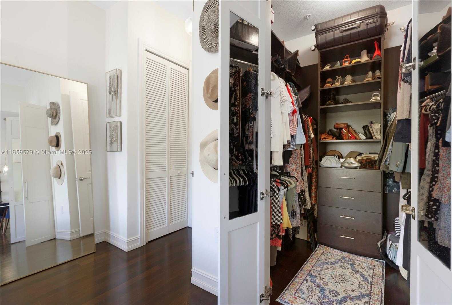 Small Image of 1805 PONCE DE LEON BLVD #818, Coral Gables Number 7