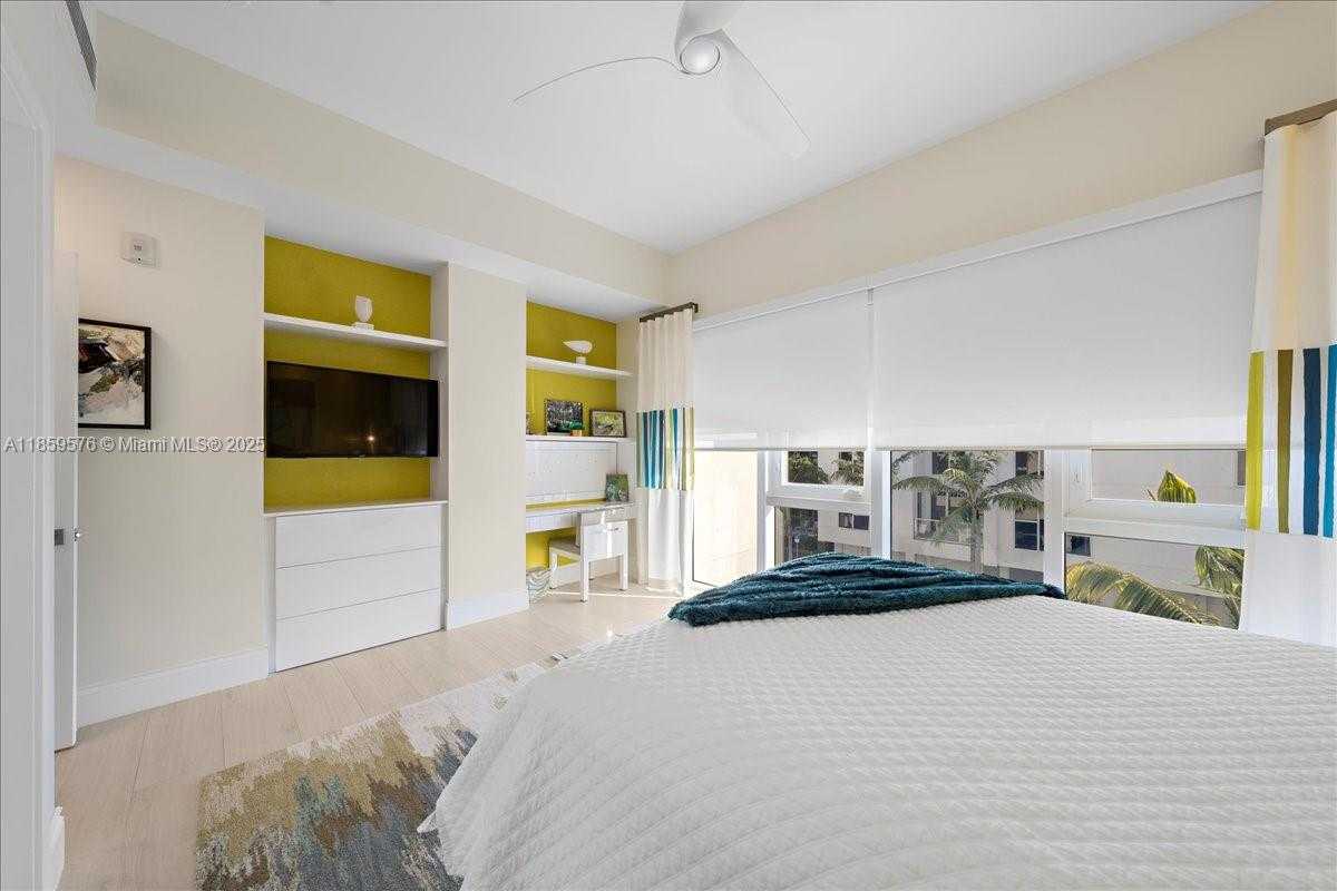 Small Image of 455 NORTH EAST 39TH ST #306, Miami Number 17