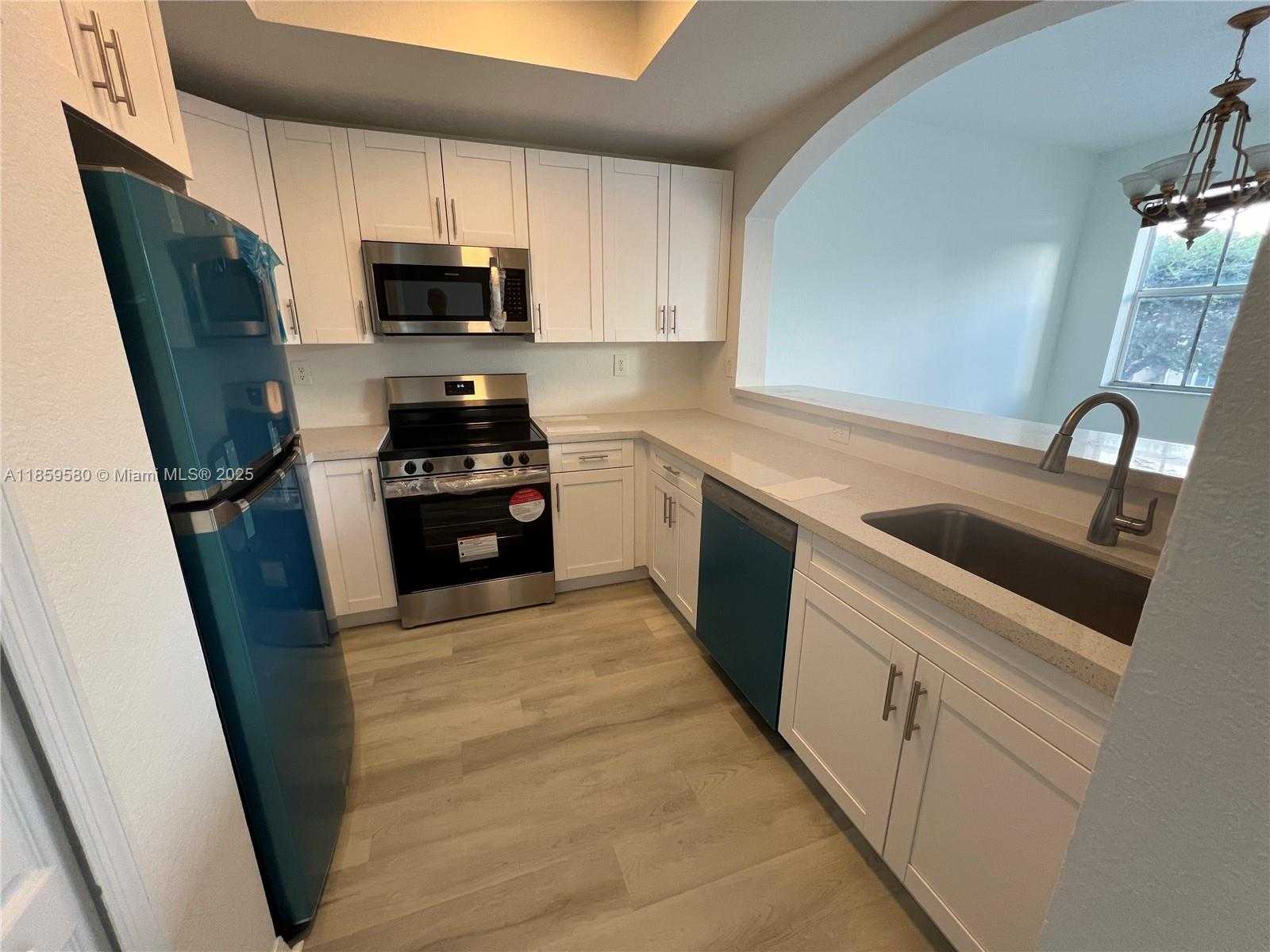 Small Image of 8886 WEST FLAGLER ST #207, Miami Number 10