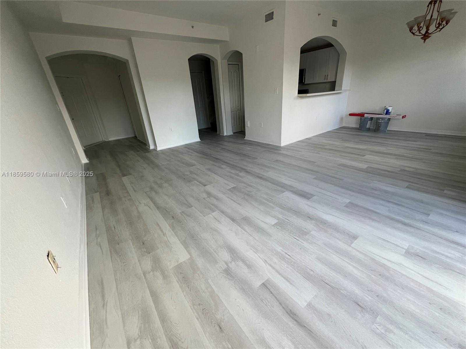 Small Image of 8886 WEST FLAGLER ST #207, Miami Number 4