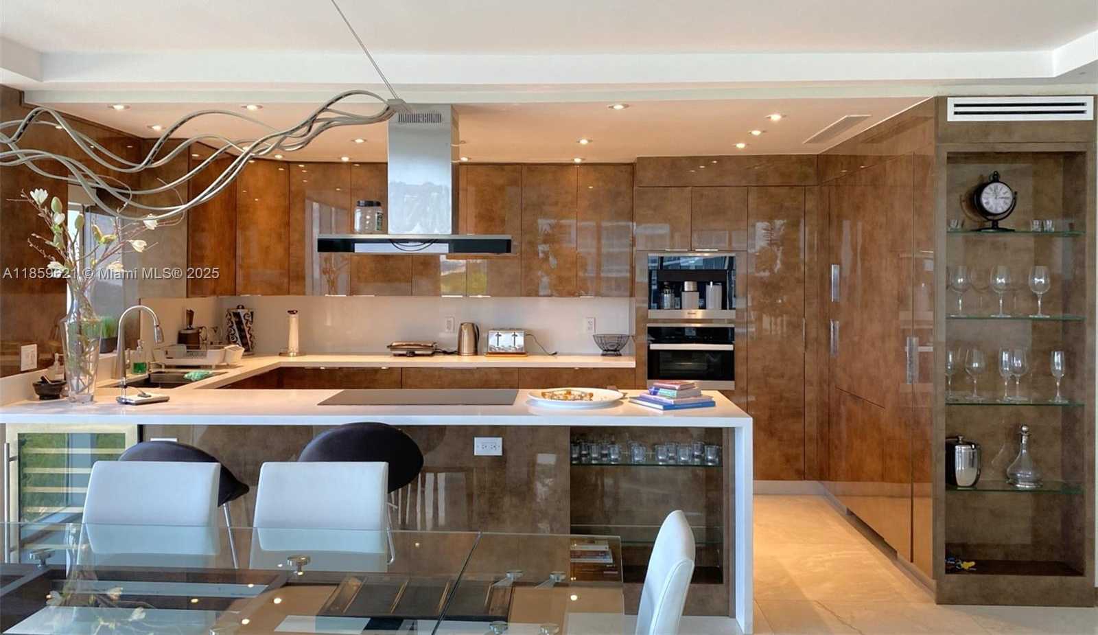 Small Image of 10275 COLLINS AVE #708, Bal Harbour Number 11