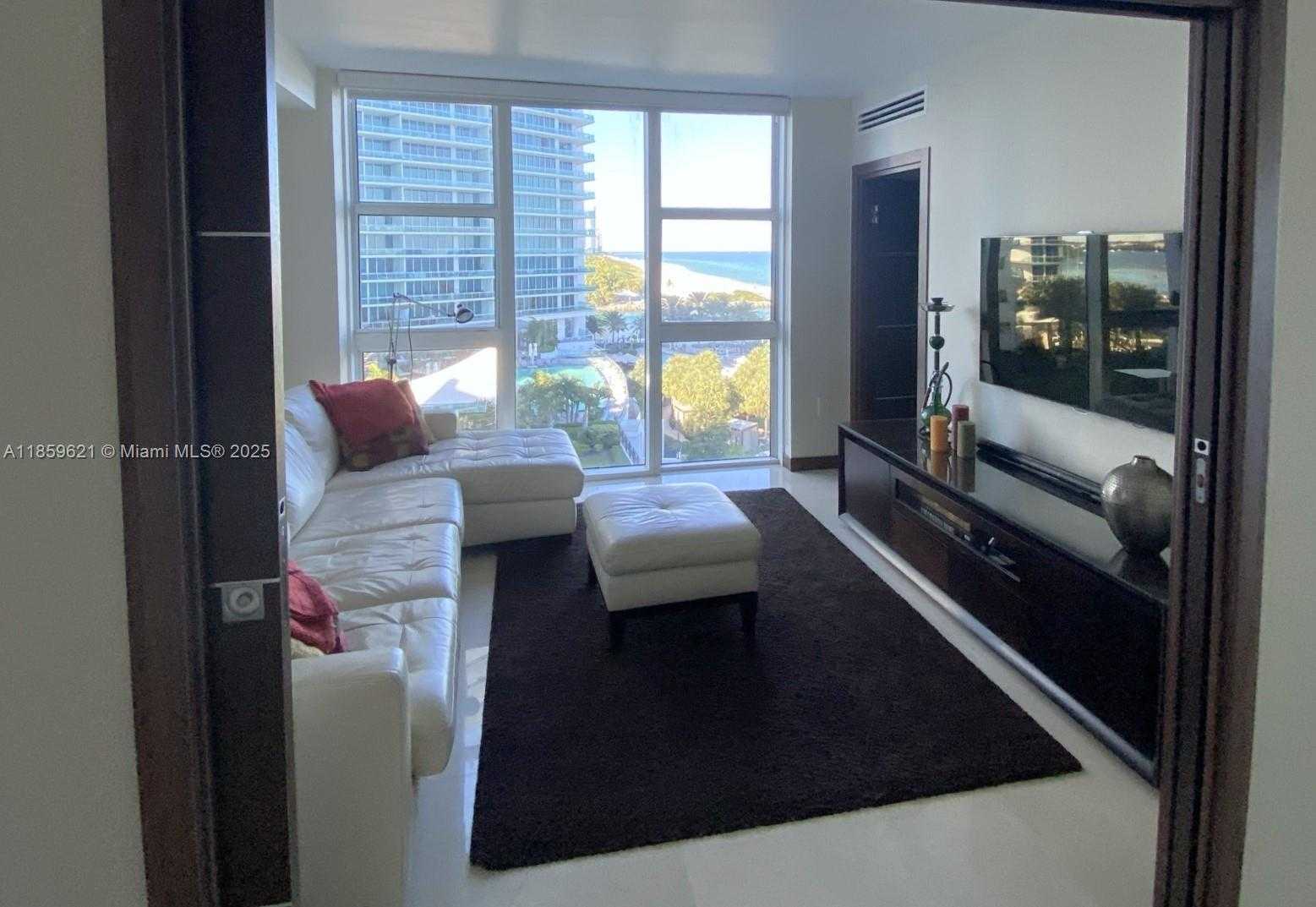 Small Image of 10275 COLLINS AVE #708, Bal Harbour Number 13
