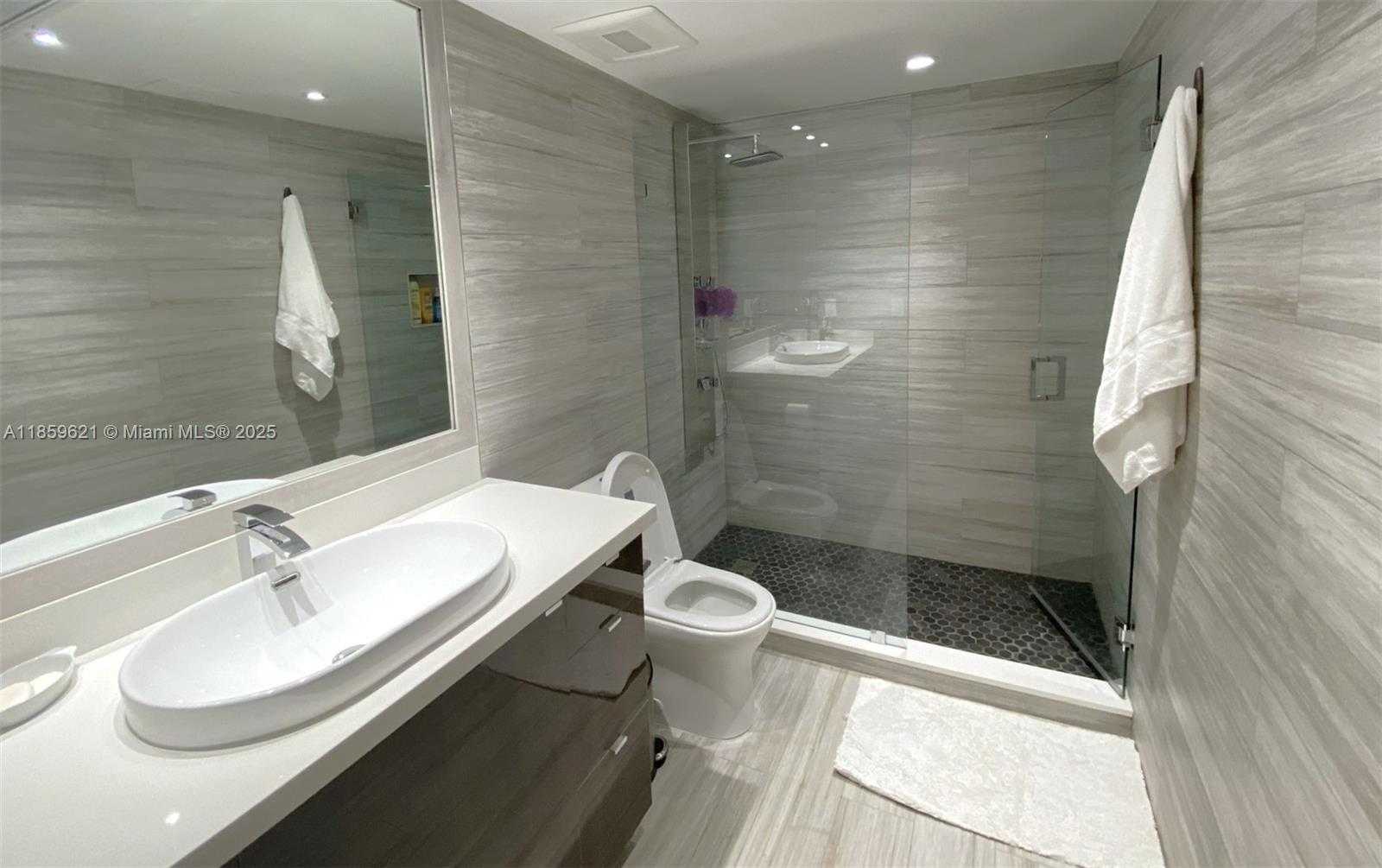 Small Image of 10275 COLLINS AVE #708, Bal Harbour Number 18