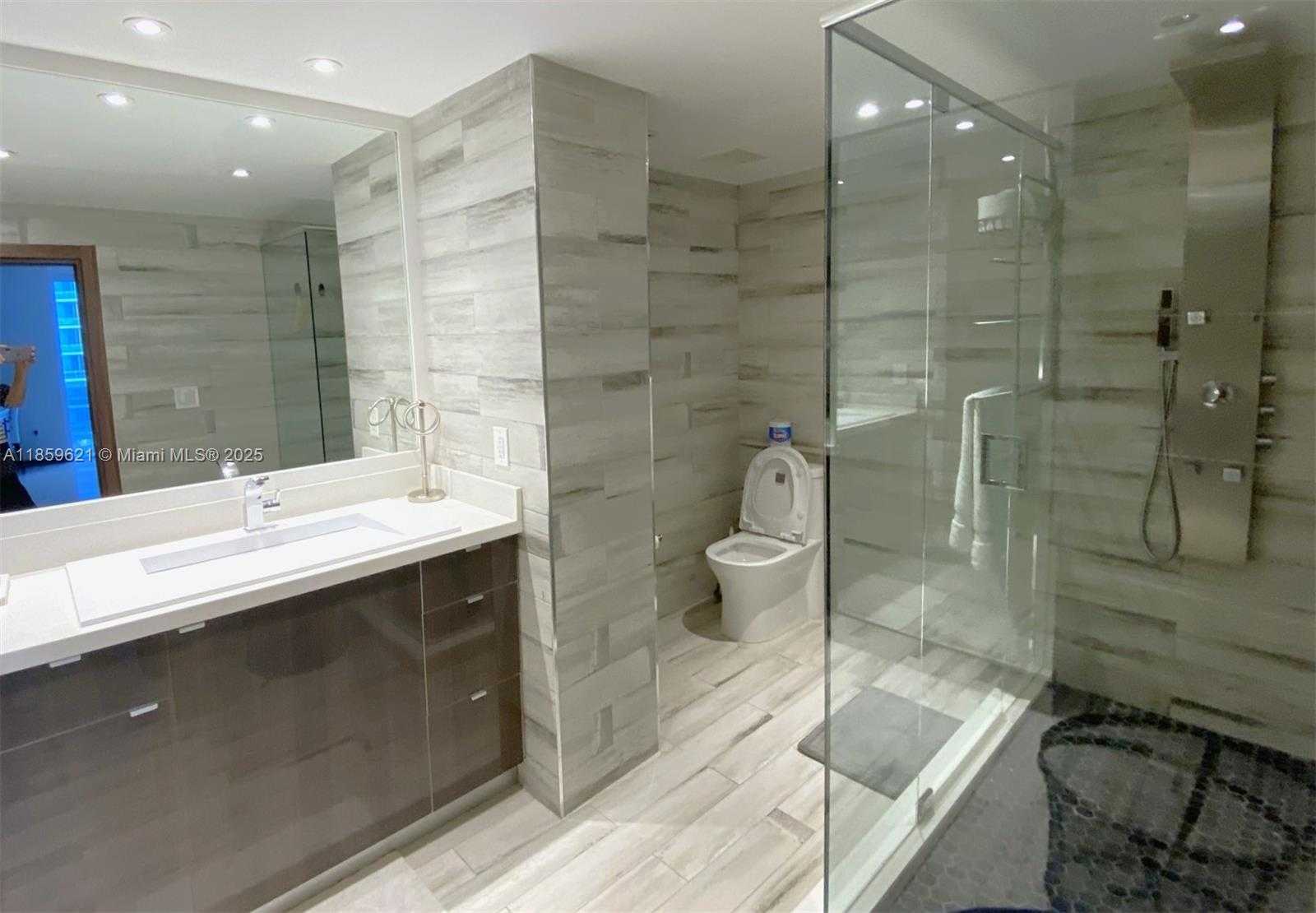 Small Image of 10275 COLLINS AVE #708, Bal Harbour Number 21