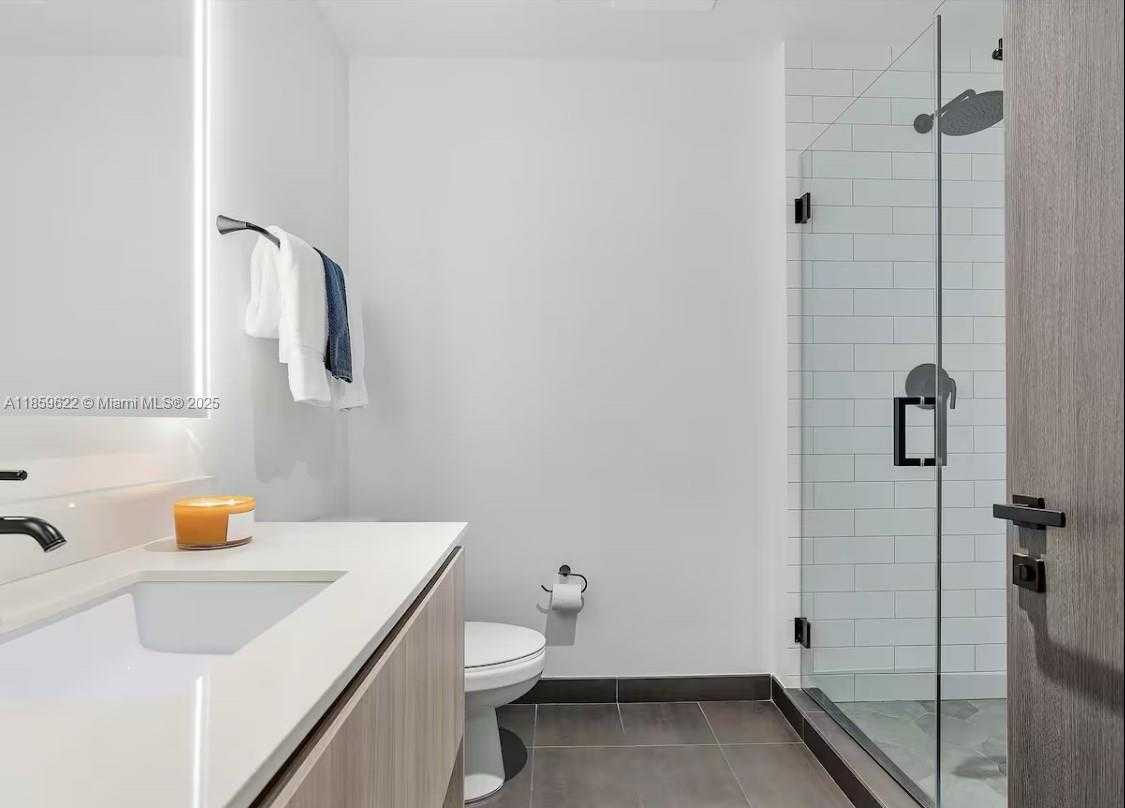 Small Image of 398 NORTH EAST 5TH ST #4004, Miami Number 15