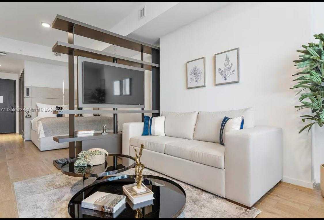 Small Image of 398 NORTH EAST 5TH ST #4004, Miami Number 4