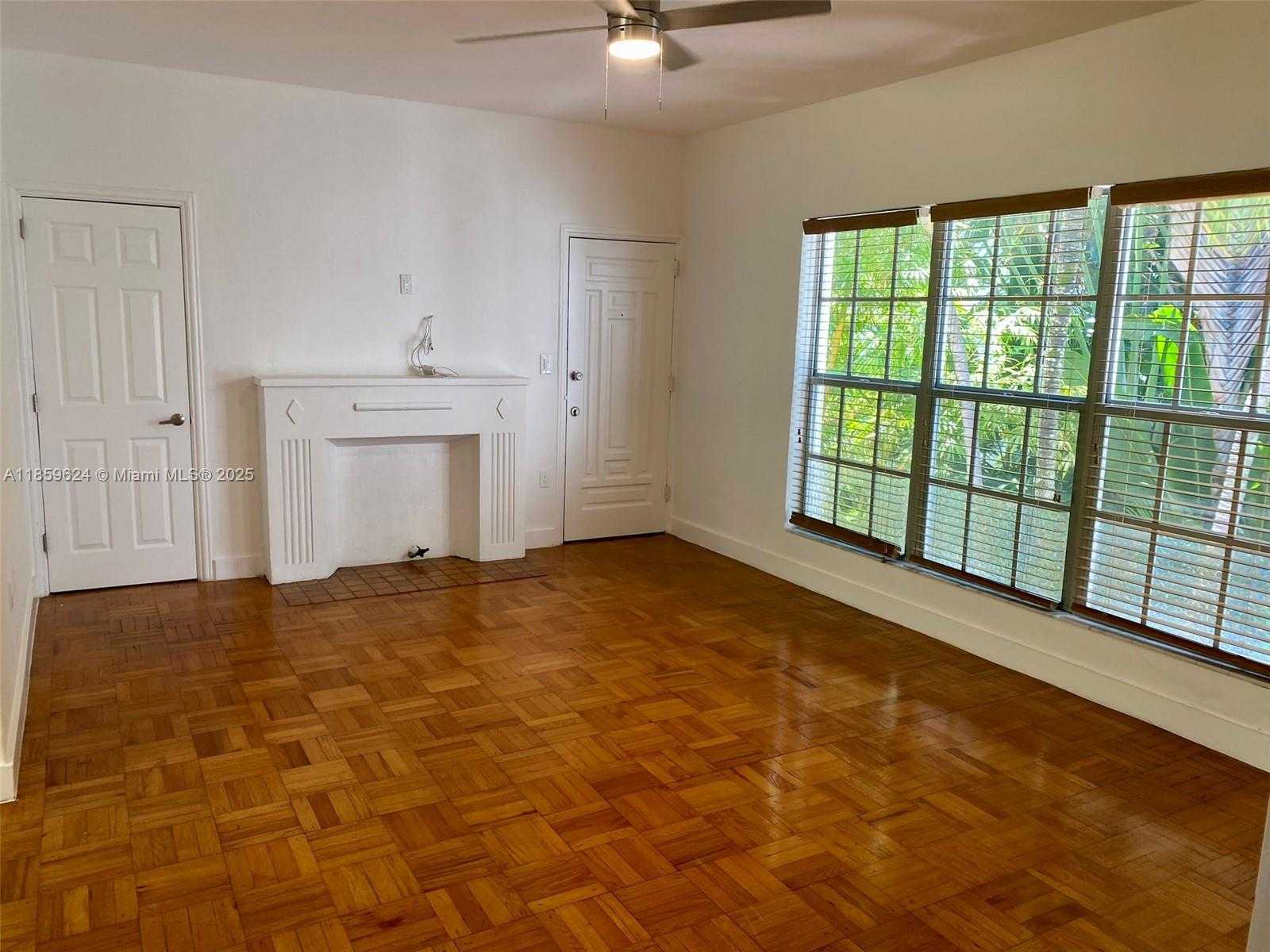 Small Image of 2921 SHERIDAN AVE #3, Miami Beach Number 3