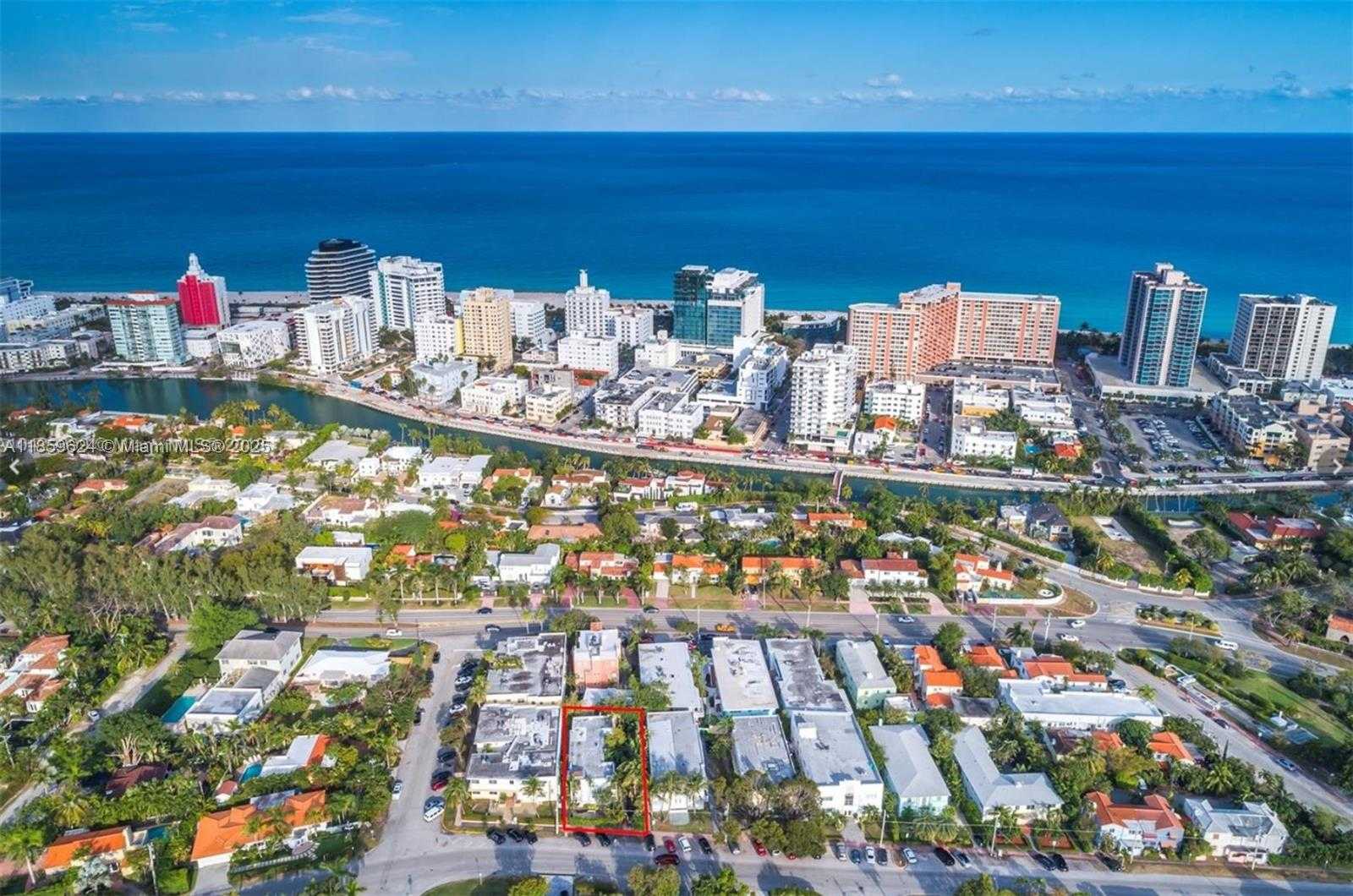 Small Image of 2921 SHERIDAN AVE #3, Miami Beach Number 31