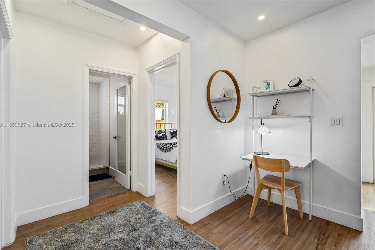 Small Image of 2263 SOUTH WEST 21ST ST, Miami Number 13