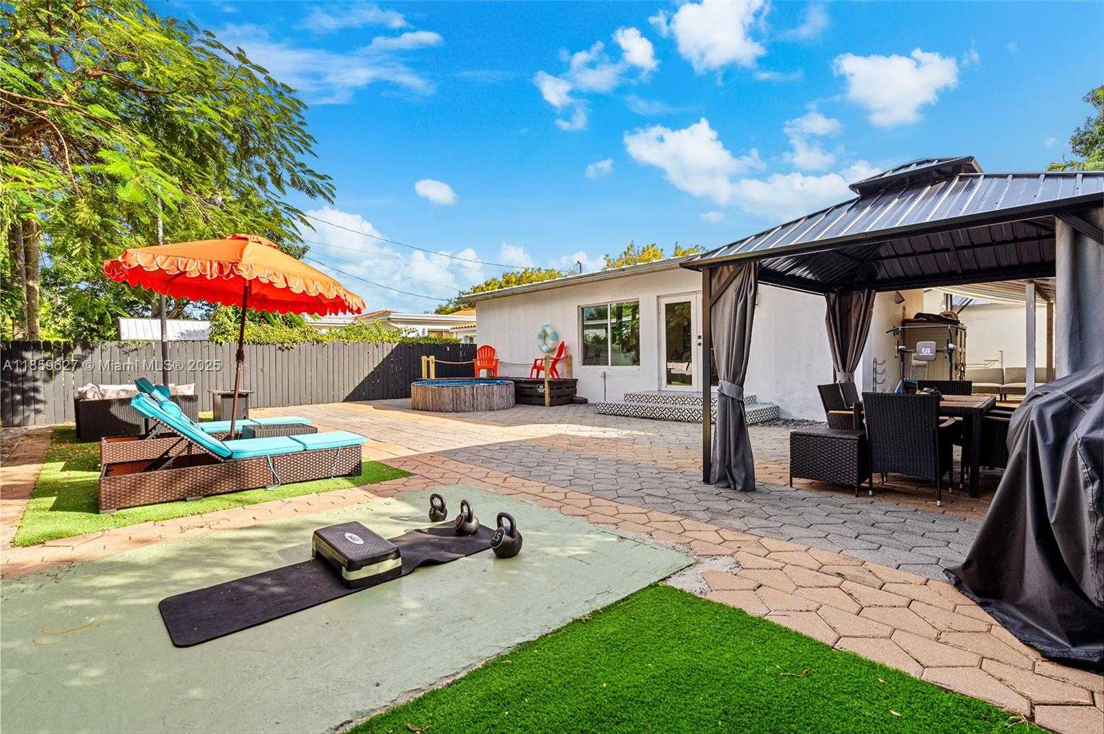 Small Image of 2263 SOUTH WEST 21ST ST, Miami Number 42
