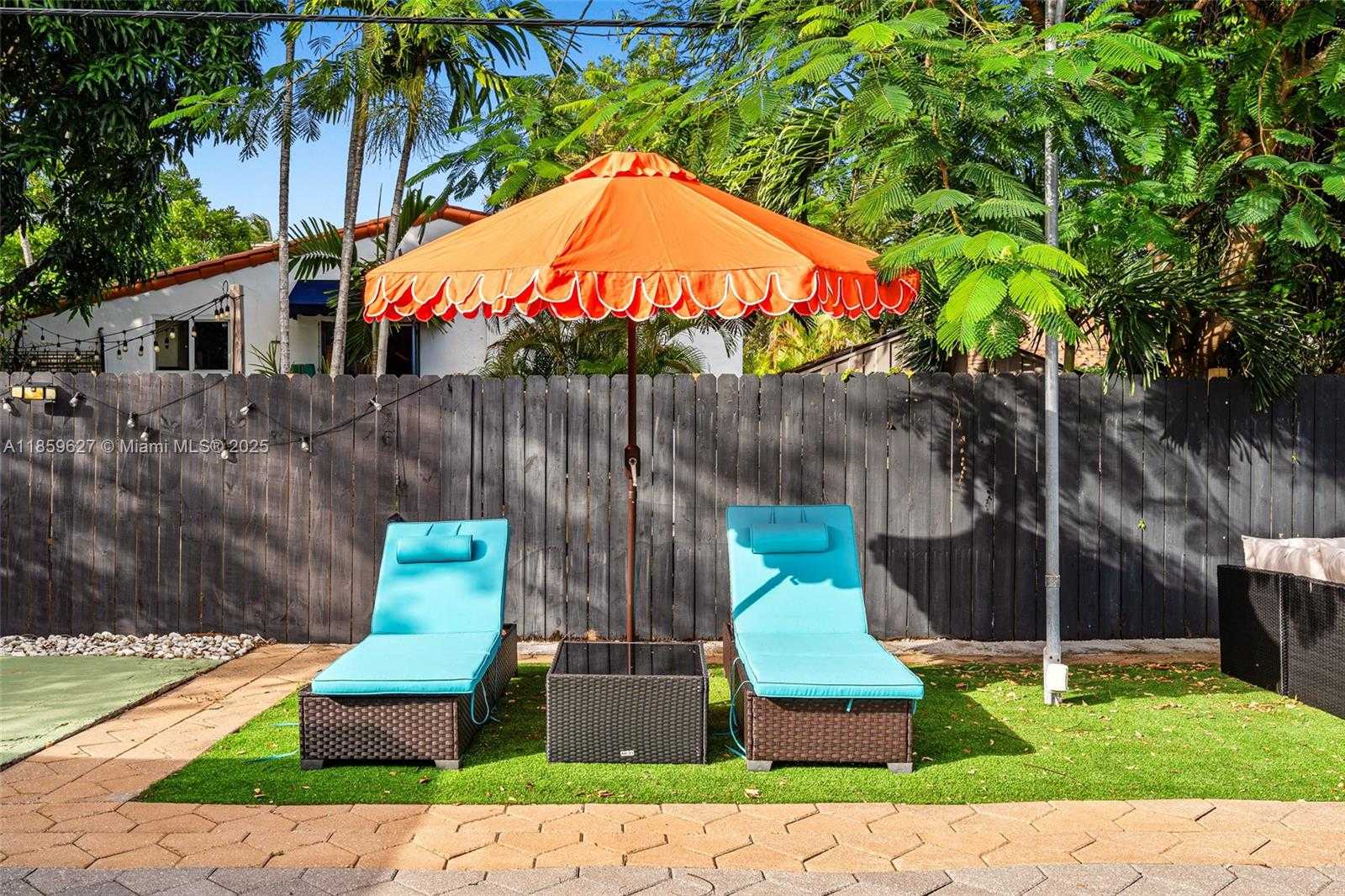 Small Image of 2263 SOUTH WEST 21ST ST, Miami Number 47