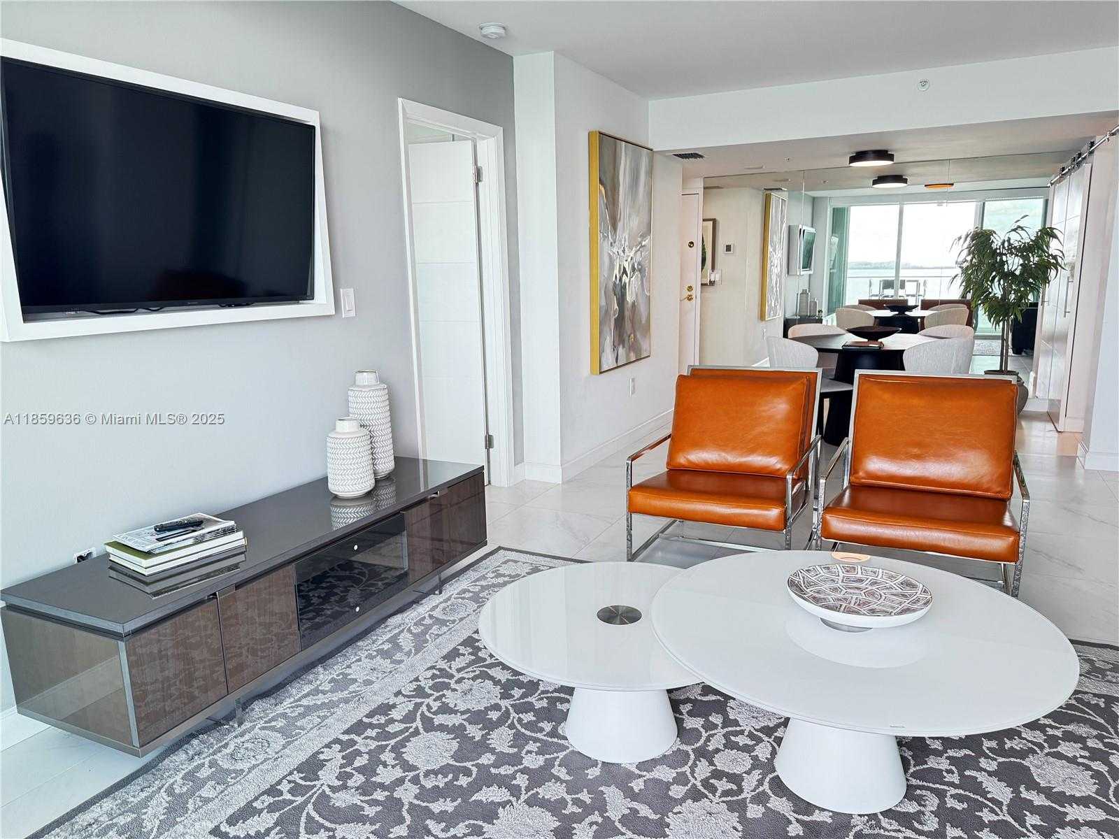 Small Image of 800 CLAUGHTON ISLAND DR #502, Miami Number 4
